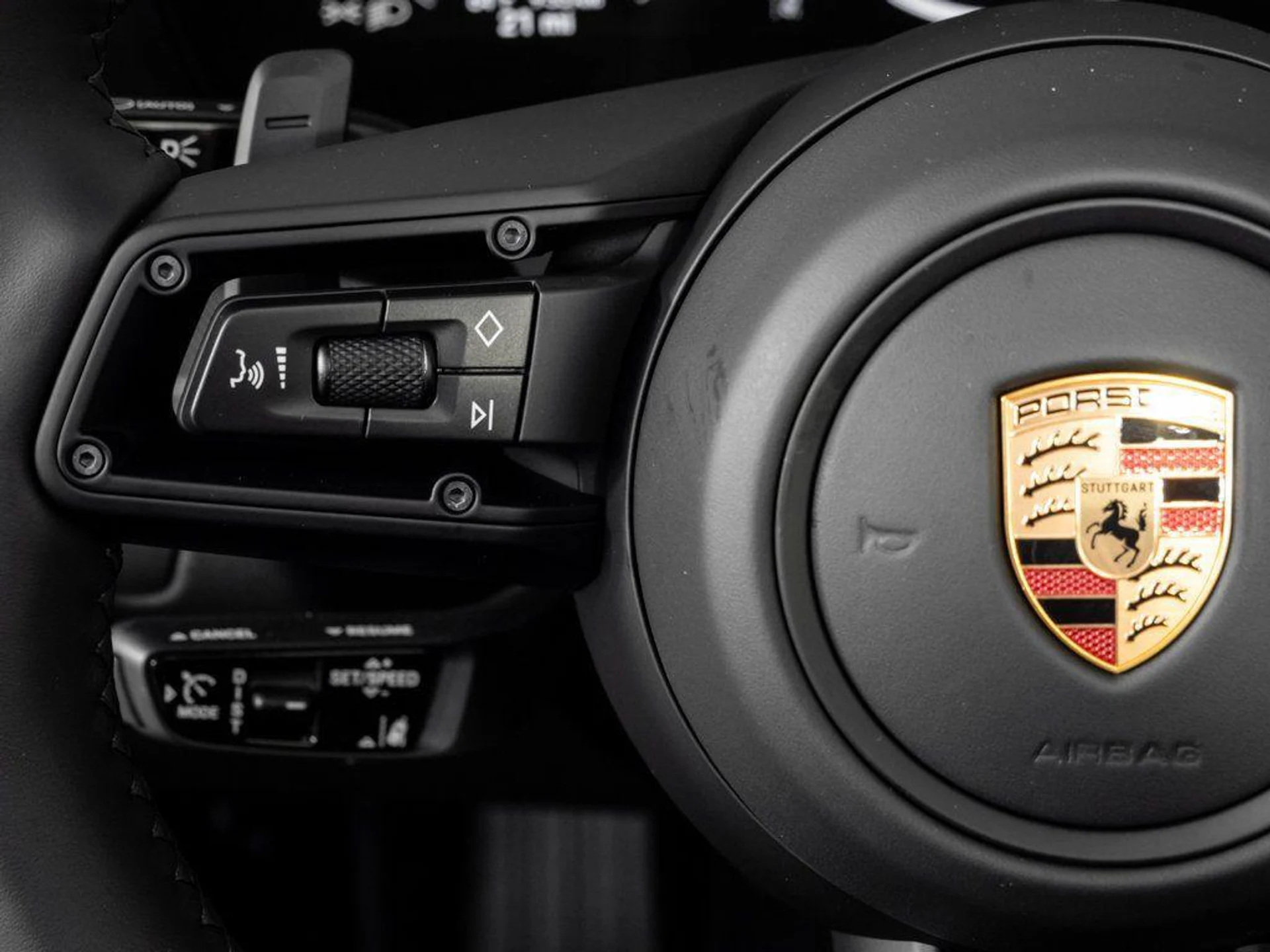 mph009_1310477211_0_Vc79j_V_Ax_LH_3_ZK_Hi5_J_Ule6h_B_w_bbf2ec6806