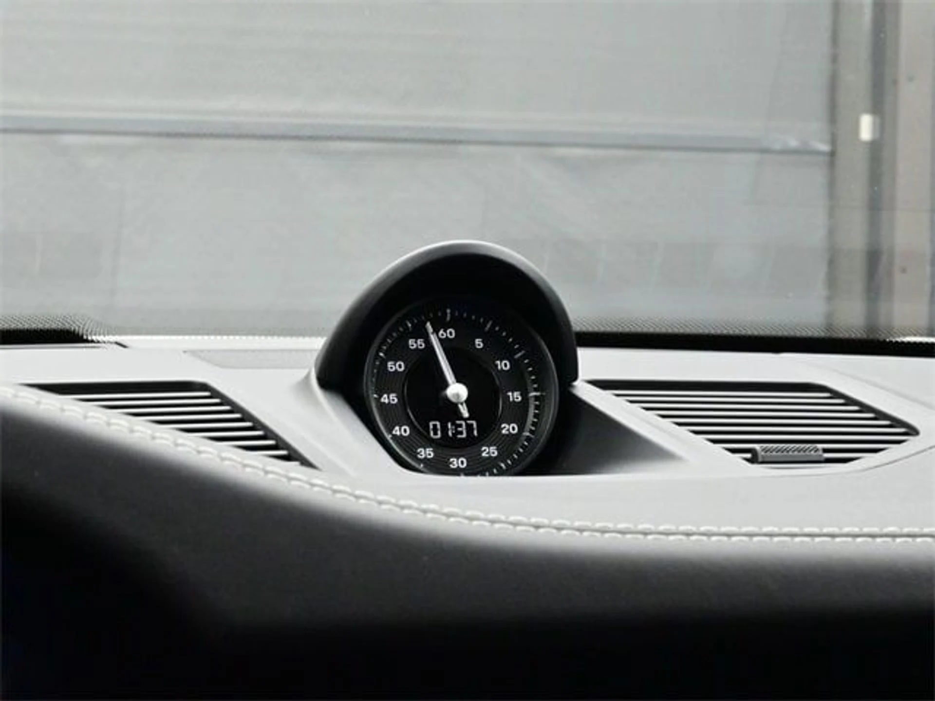 mph009_1334617149_e28ca236a4a2c2b2ec9c9cd686be63cex_6c8158d076