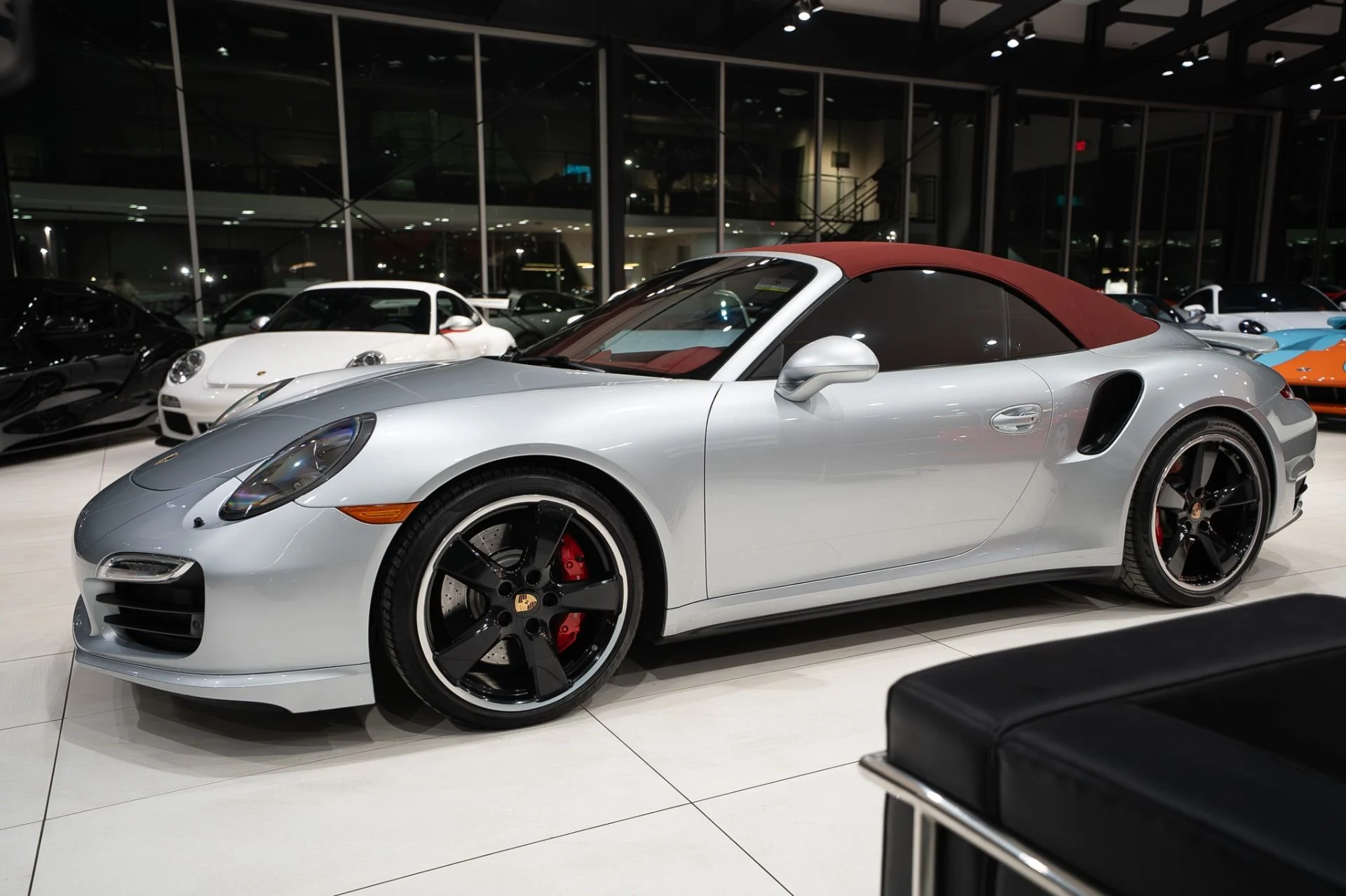 mph009_1344561596_13247_p10_l_b09c0d9384