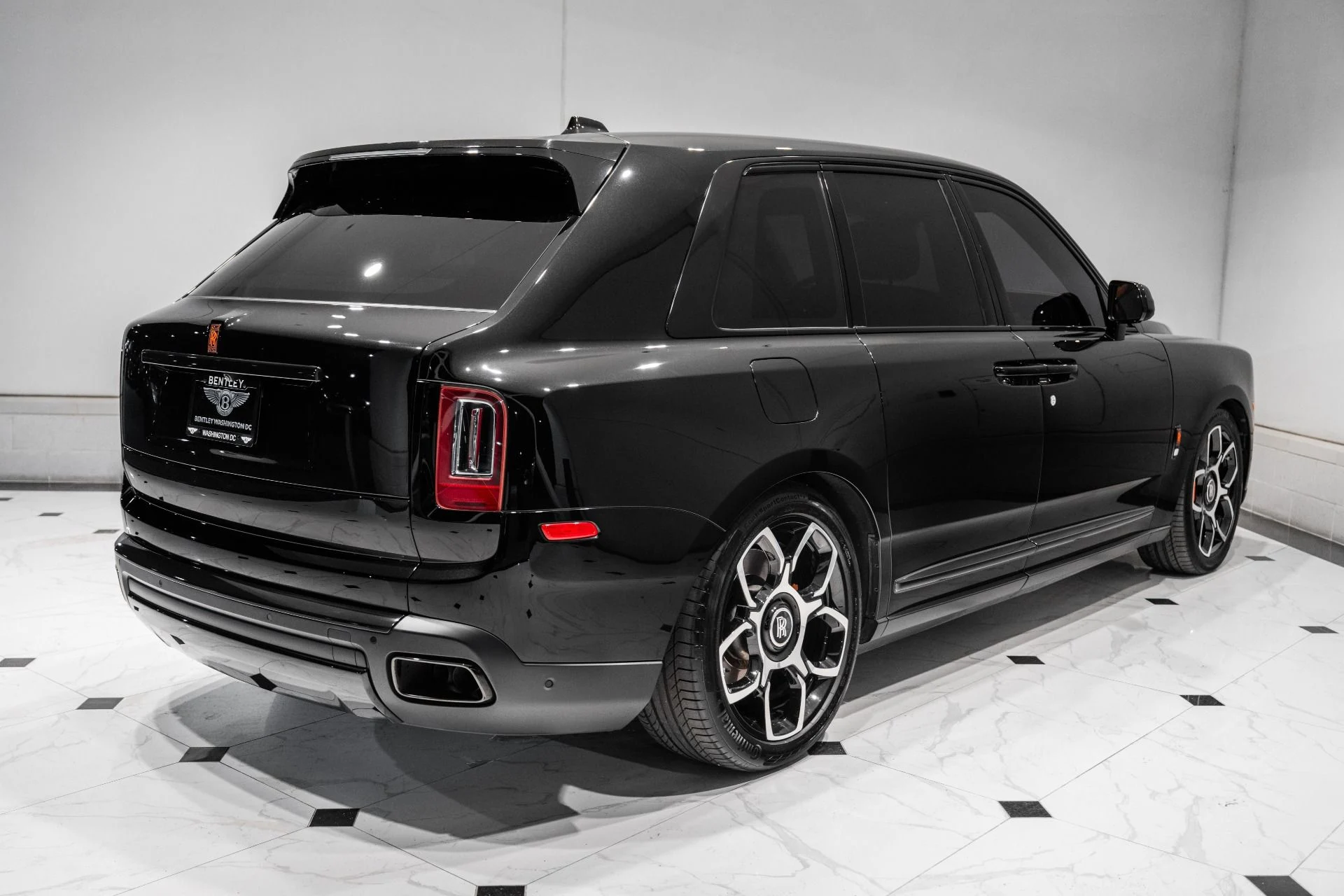 mph009_135048415_Used_2020_Rolls_Royce_Cullinan_1773160473_1a0ecfb007