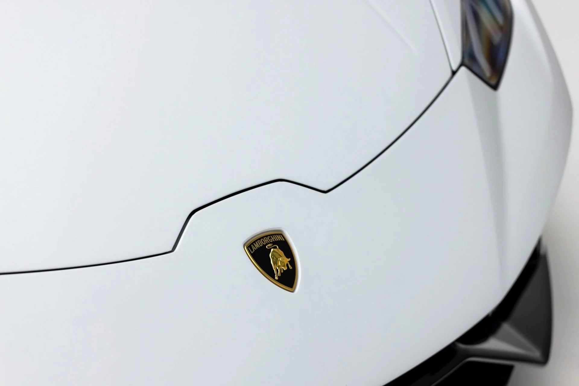 mph009_136111346_Used_2019_Lamborghini_Huracan_LP_640_4_Performante_Spyder_1772145150_72ea1ff03c