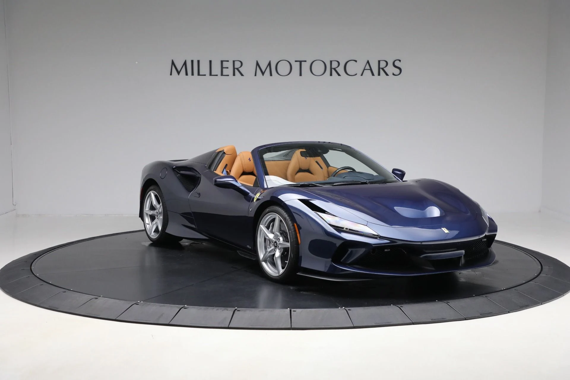 mph009_1362942165_Used_2022_Ferrari_F8_Spider_475ff7997b