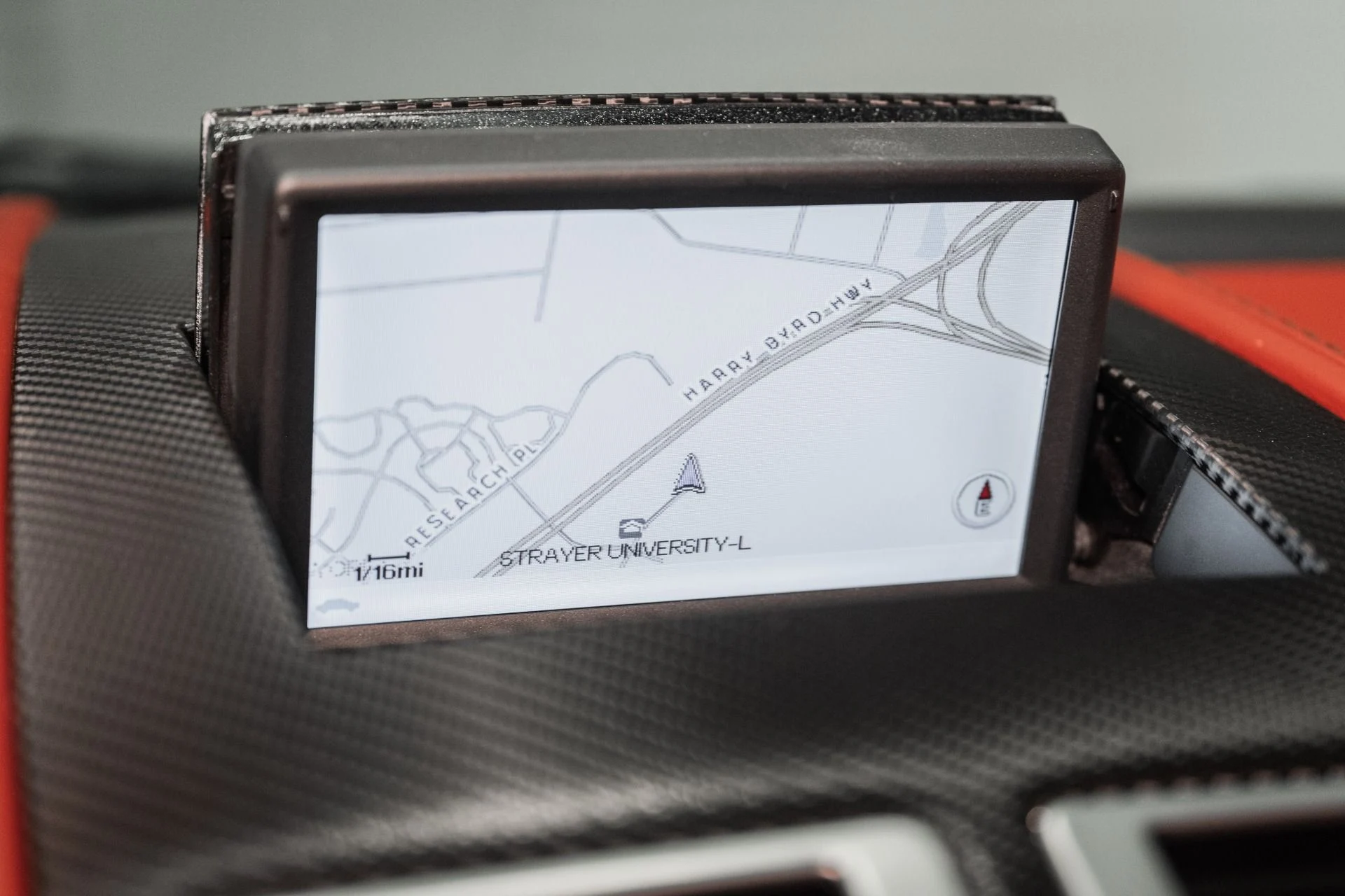 mph009_1366392896_Used_2011_Aston_Martin_V12_Vantage_1762183015_249266684b