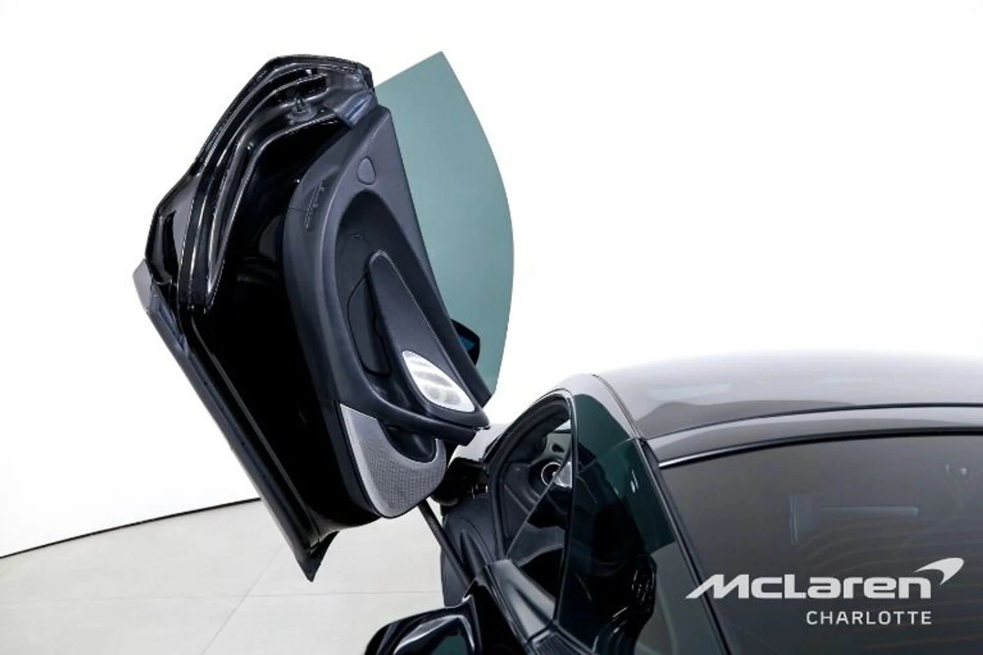 mph009_1376198463_Used_2023_Mc_Laren_GT_9cd69019a1