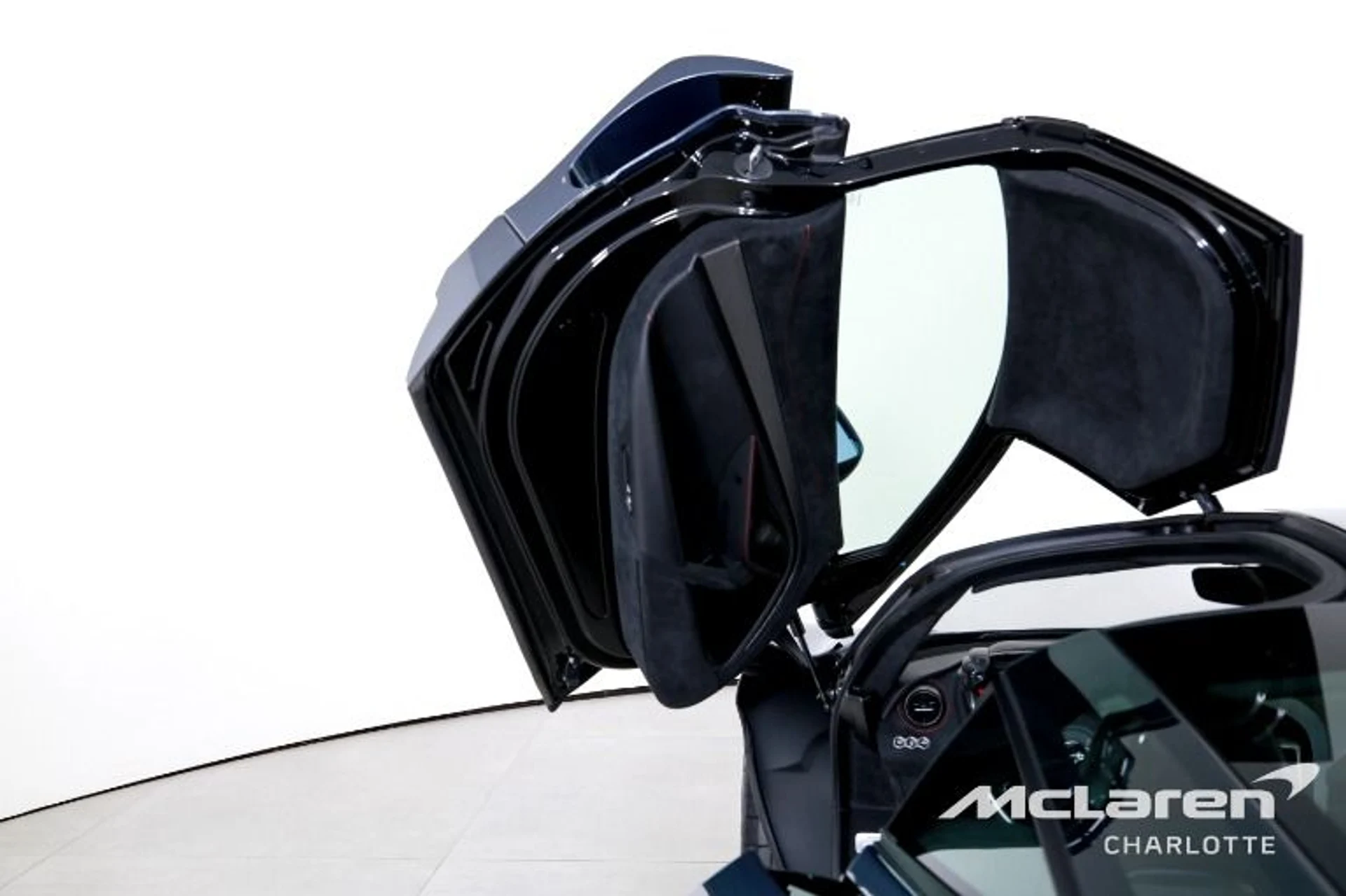 mph009_1381732865_Used_2025_Mc_Laren_750_S_84a3370778