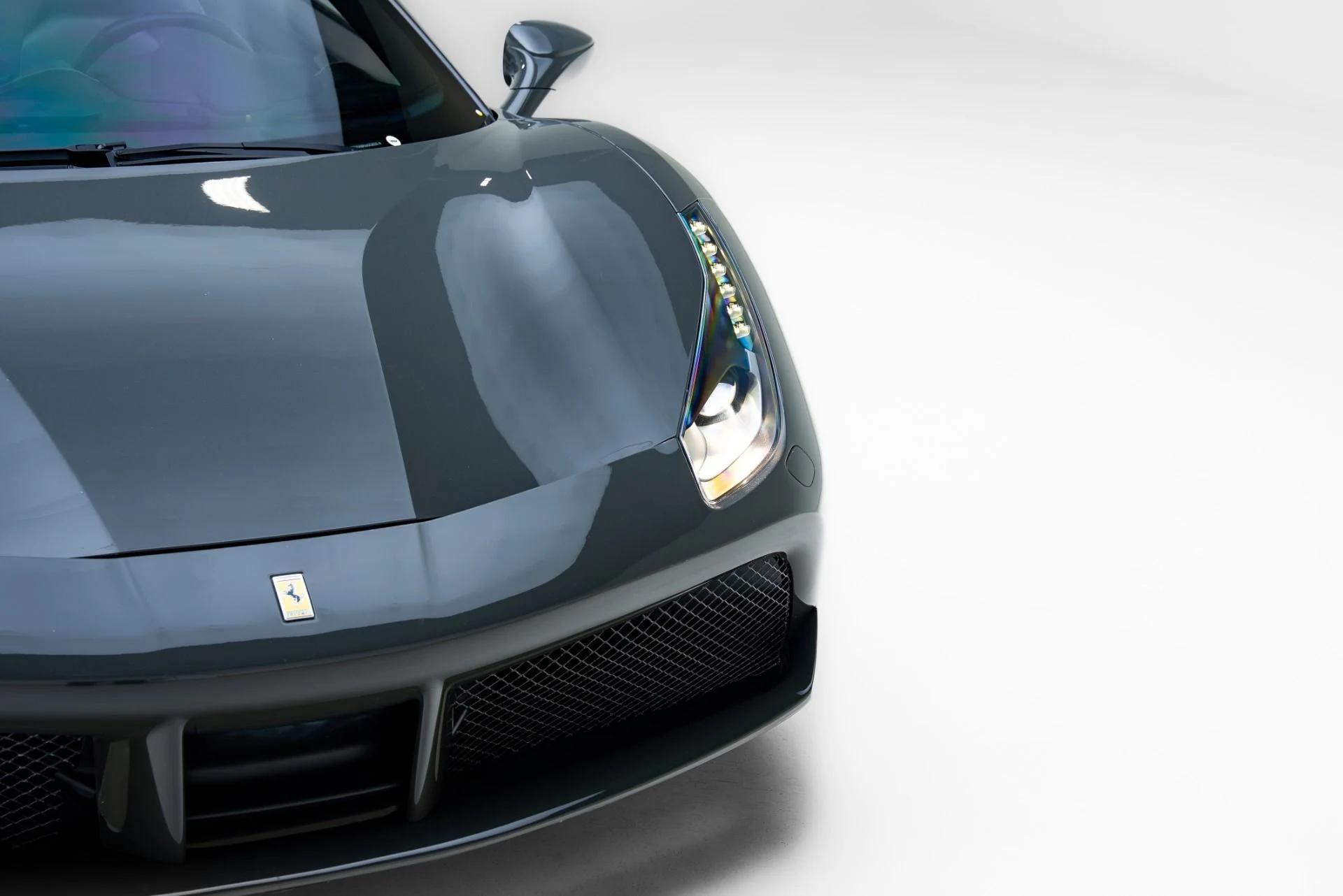 mph009_1383496780_Used_2018_Ferrari_488_Spider_1778276724_8f204841b6