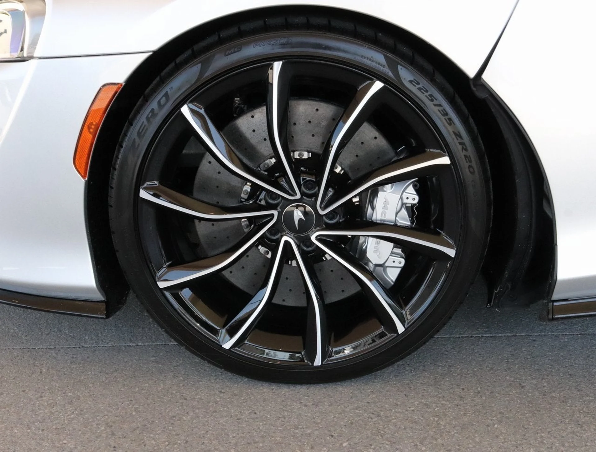 mph009_138910503_10_d1a2dfba3d