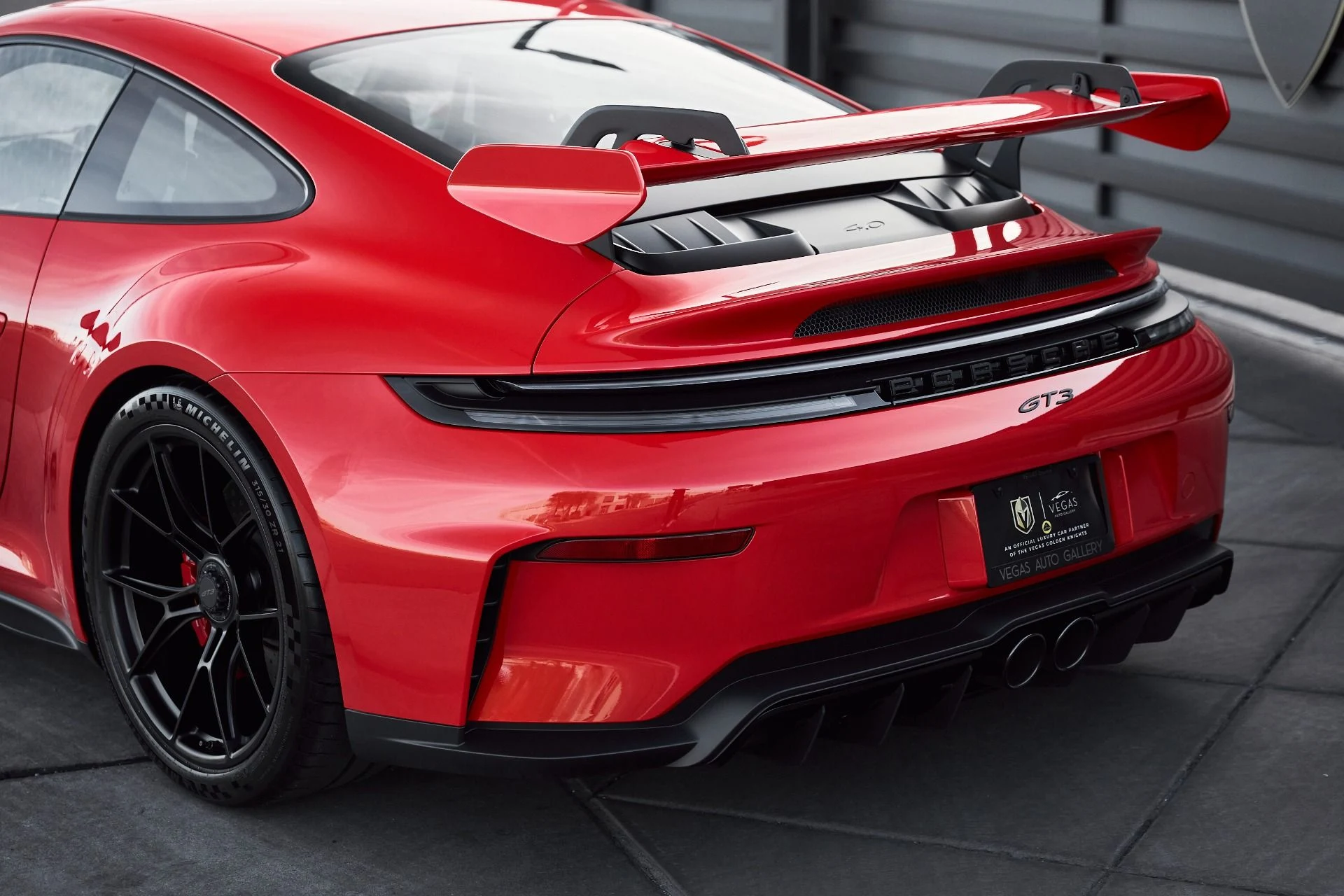 mph009_1393756148_Used_2025_Porsche_911_GT_3_1766514408_8bb86bb375