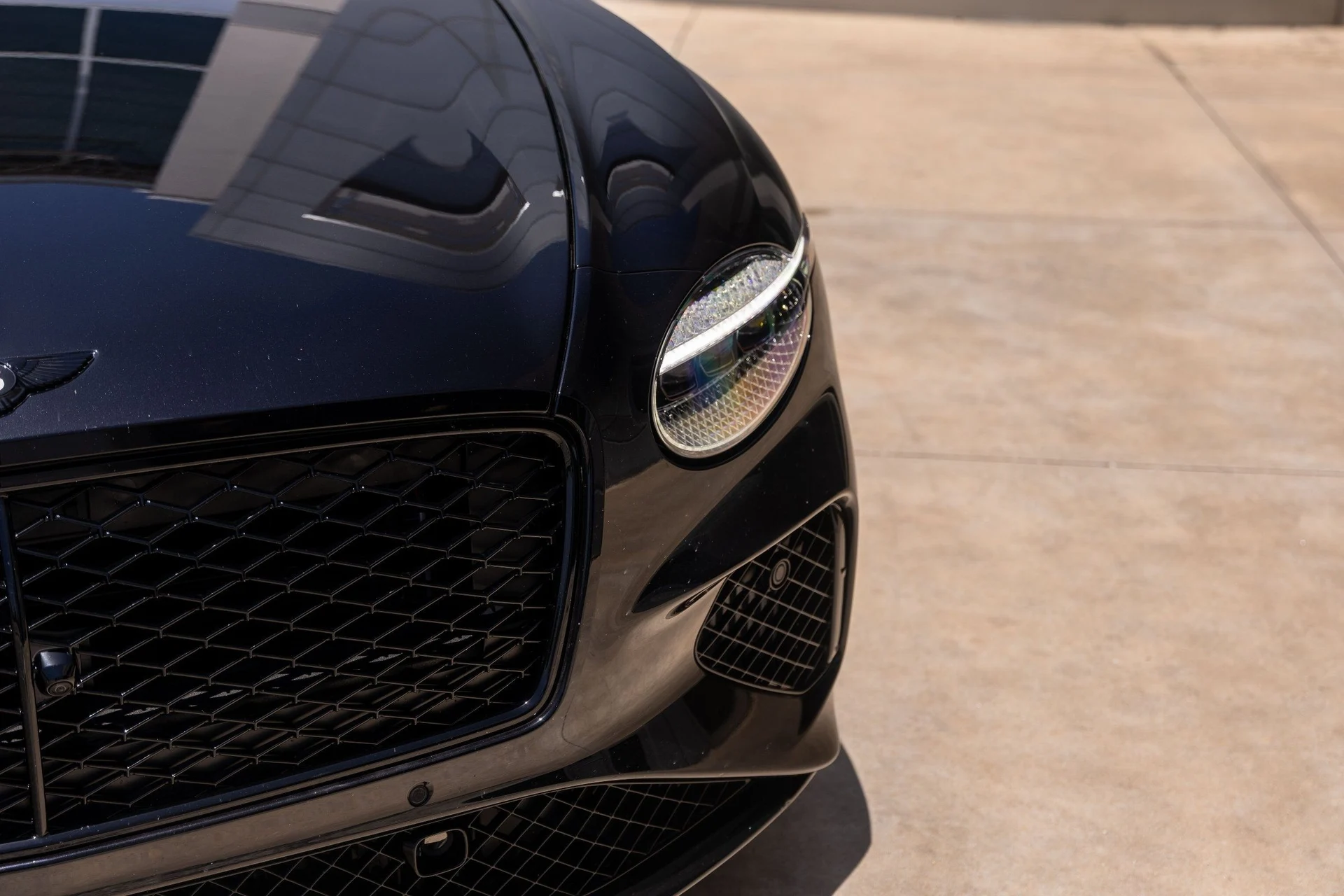 mph009_1400684846_Hi_Tech_Luxury_Imports_LLC_SCBCP_2_ZG_0_SC_023285_image_9_ded40efa7d