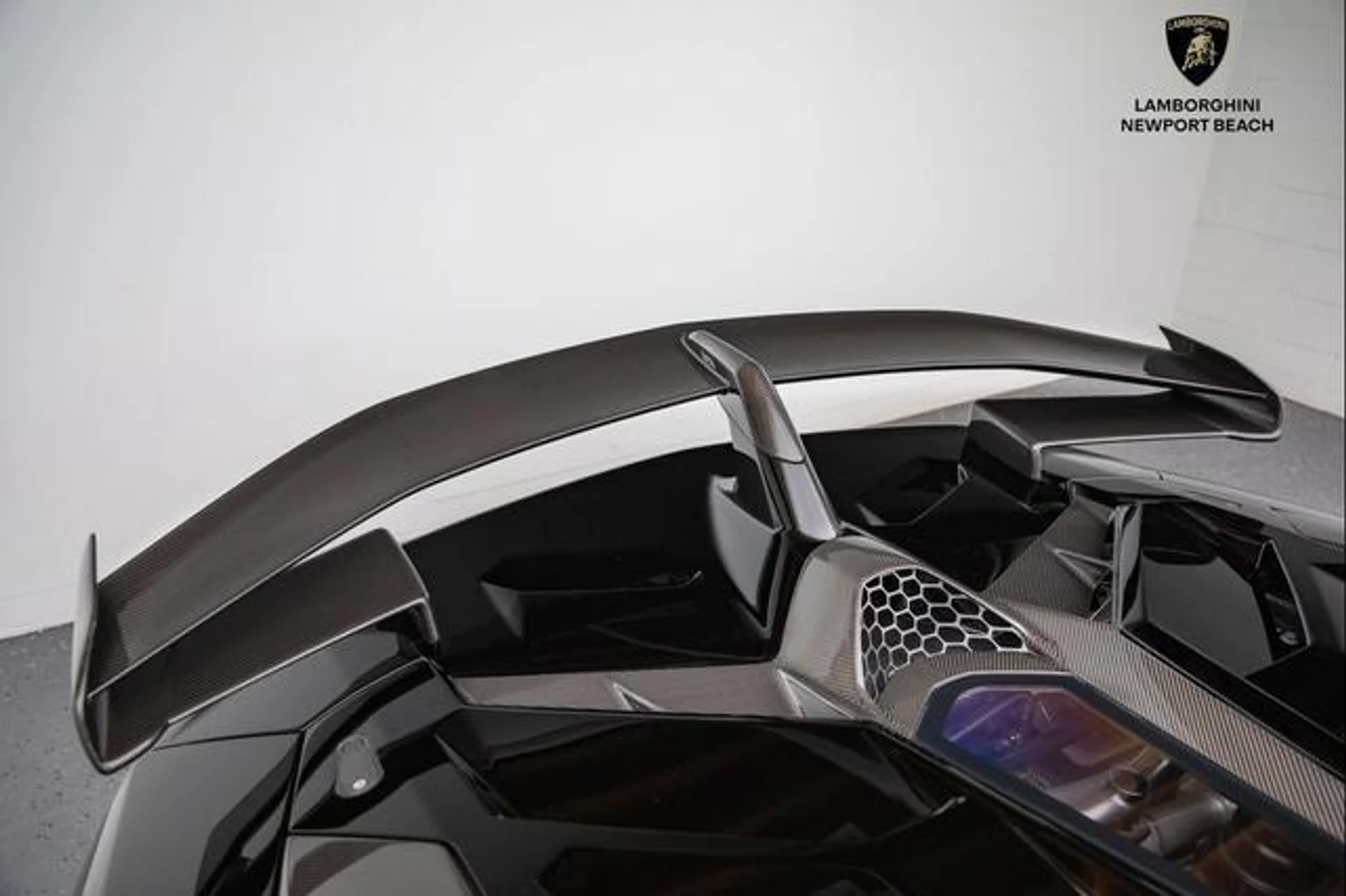 mph009_1415540073_eowce_EKX_76l2_FU_71to35_V0_R1leg_a39b1fc536