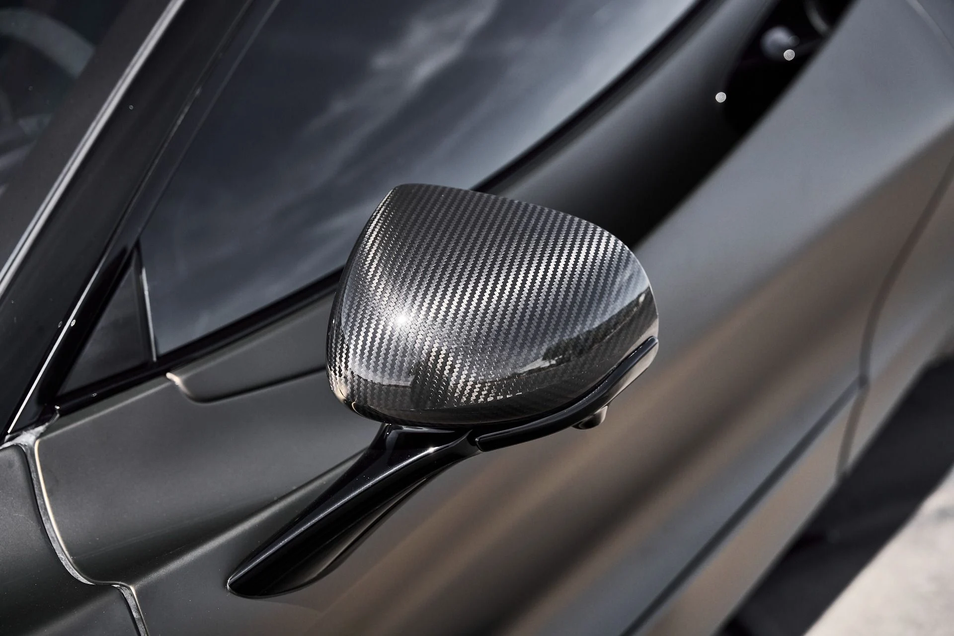 mph009_1416129435_Used_2025_Mc_Laren_750_S_1776907592_44239119c6