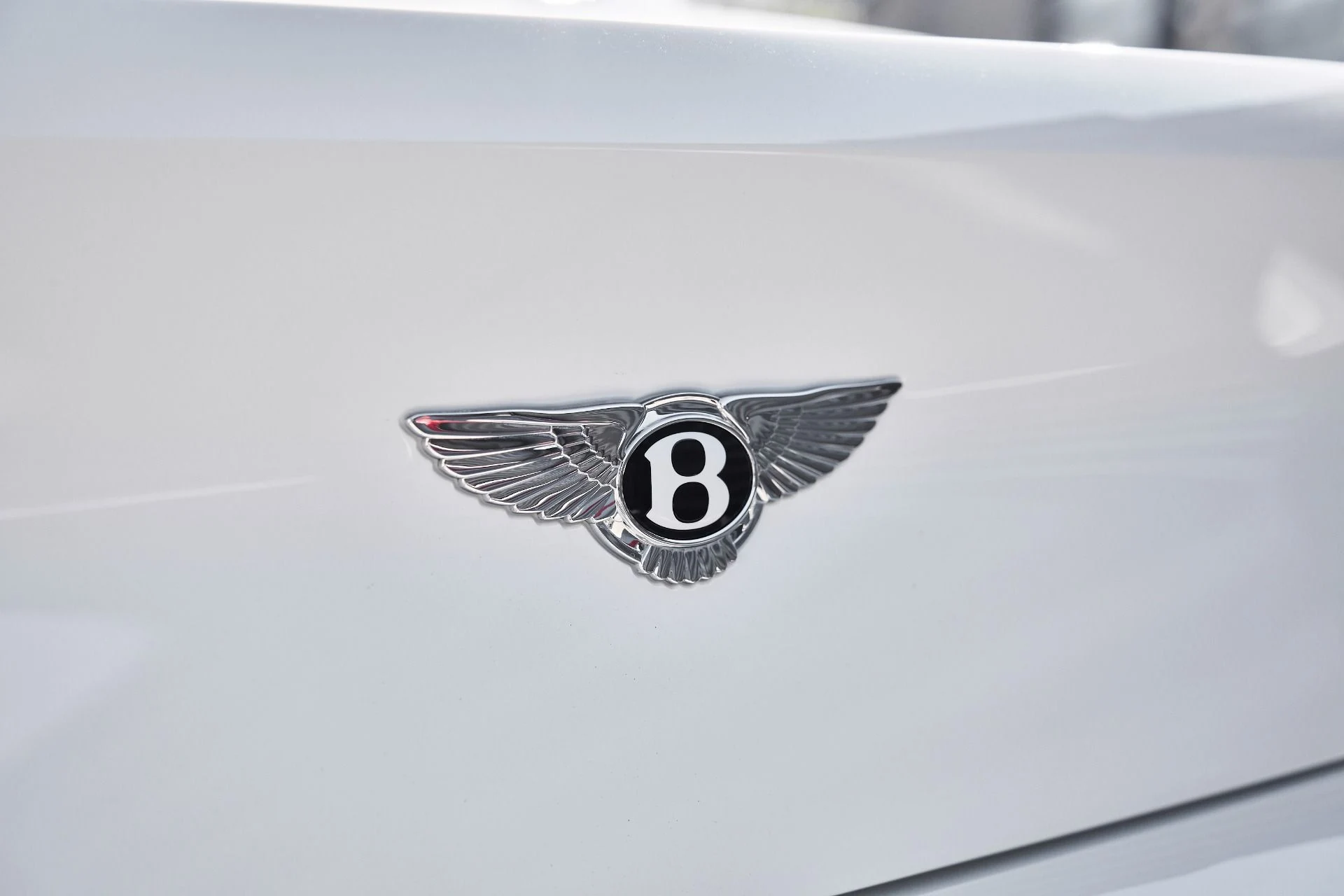 mph009_1419757423_Used_2023_Bentley_Continental_GT_Azure_1761181884_f4c82ee3ba