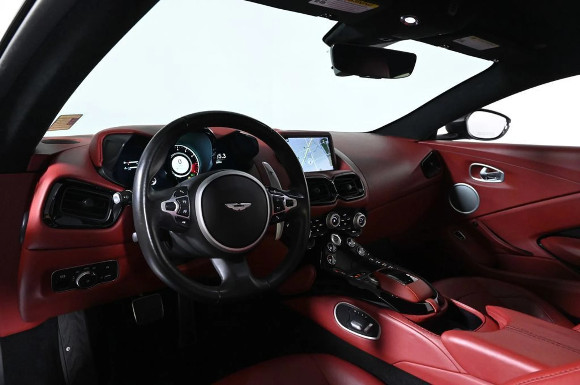 mph009_1433011818_used_2020_aston_martin_vantage_base_11350_23007217_9_1024_32d83d6d55