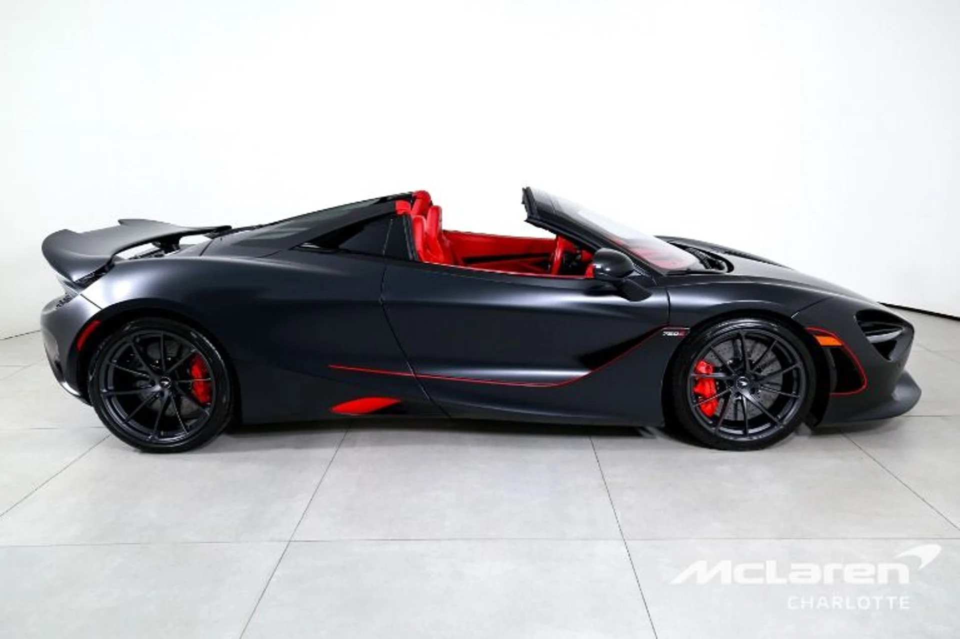 mph009_1437237443_Used_2025_Mc_Laren_750_S_Spider_a9e0f00d0e