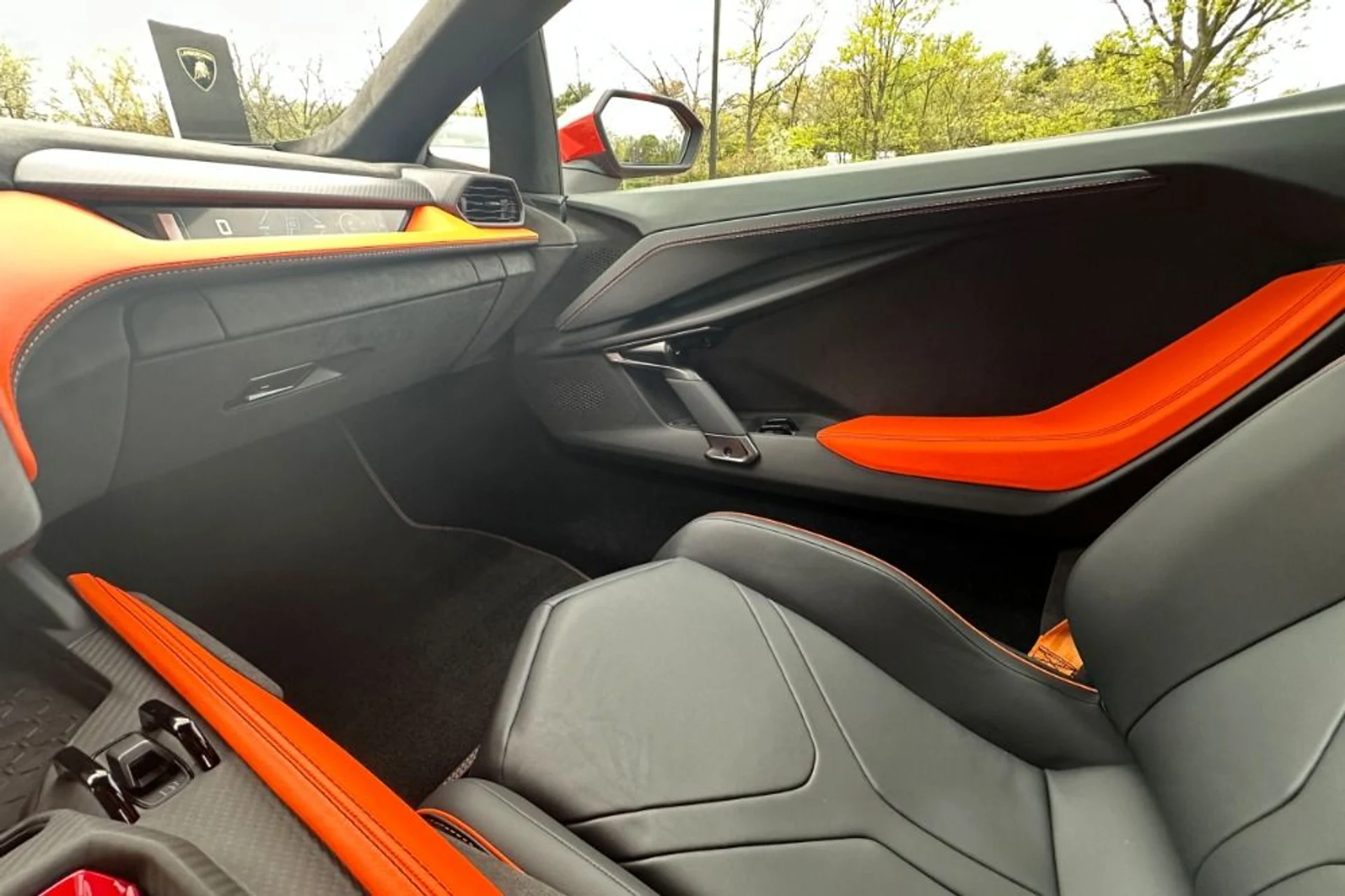 mph009_1448378225_New_2026_Lamborghini_Revuelto_1777983135_0097daee53