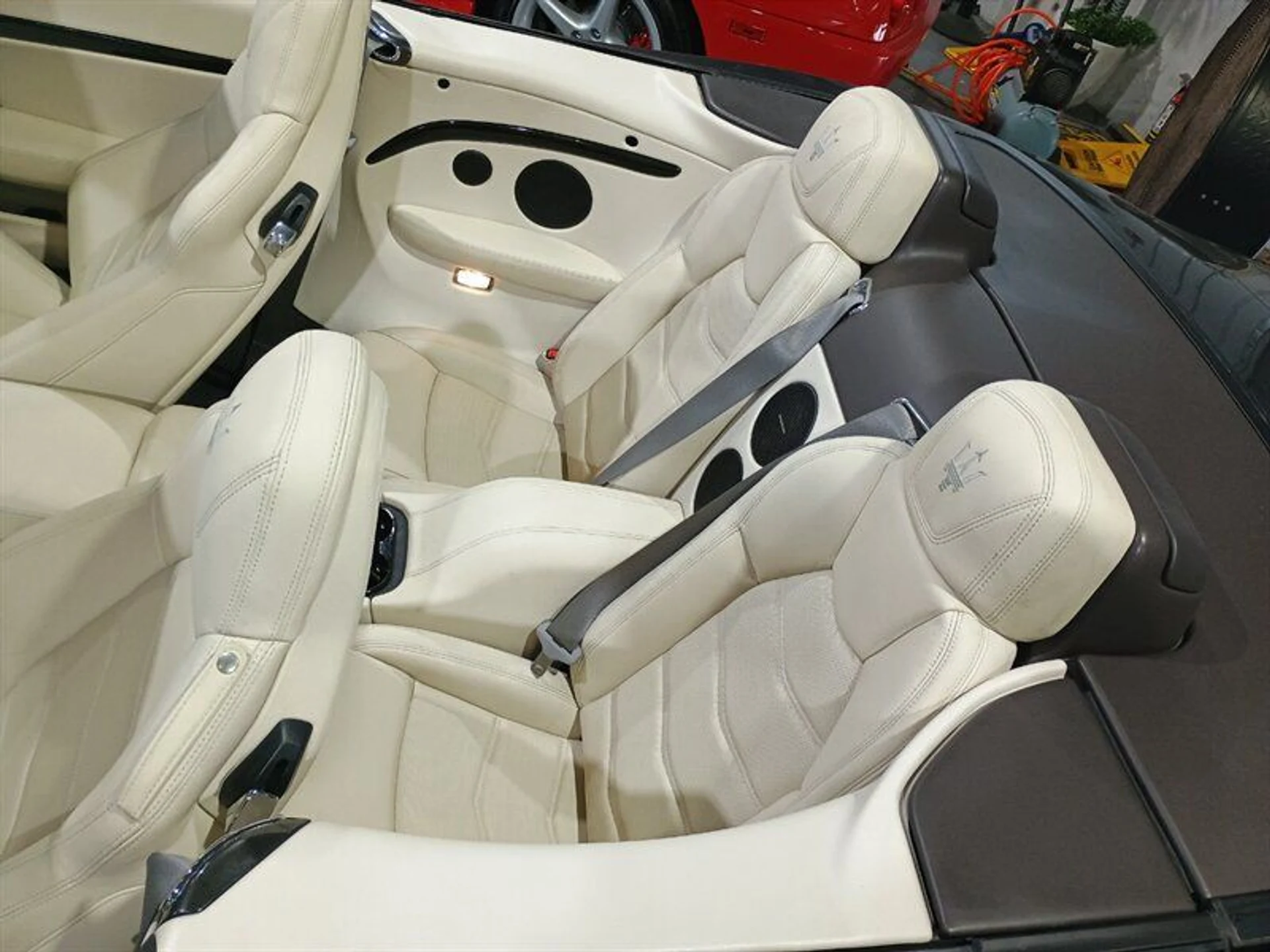 mph009_1449802928_70c7ad71c0_800_0365814875