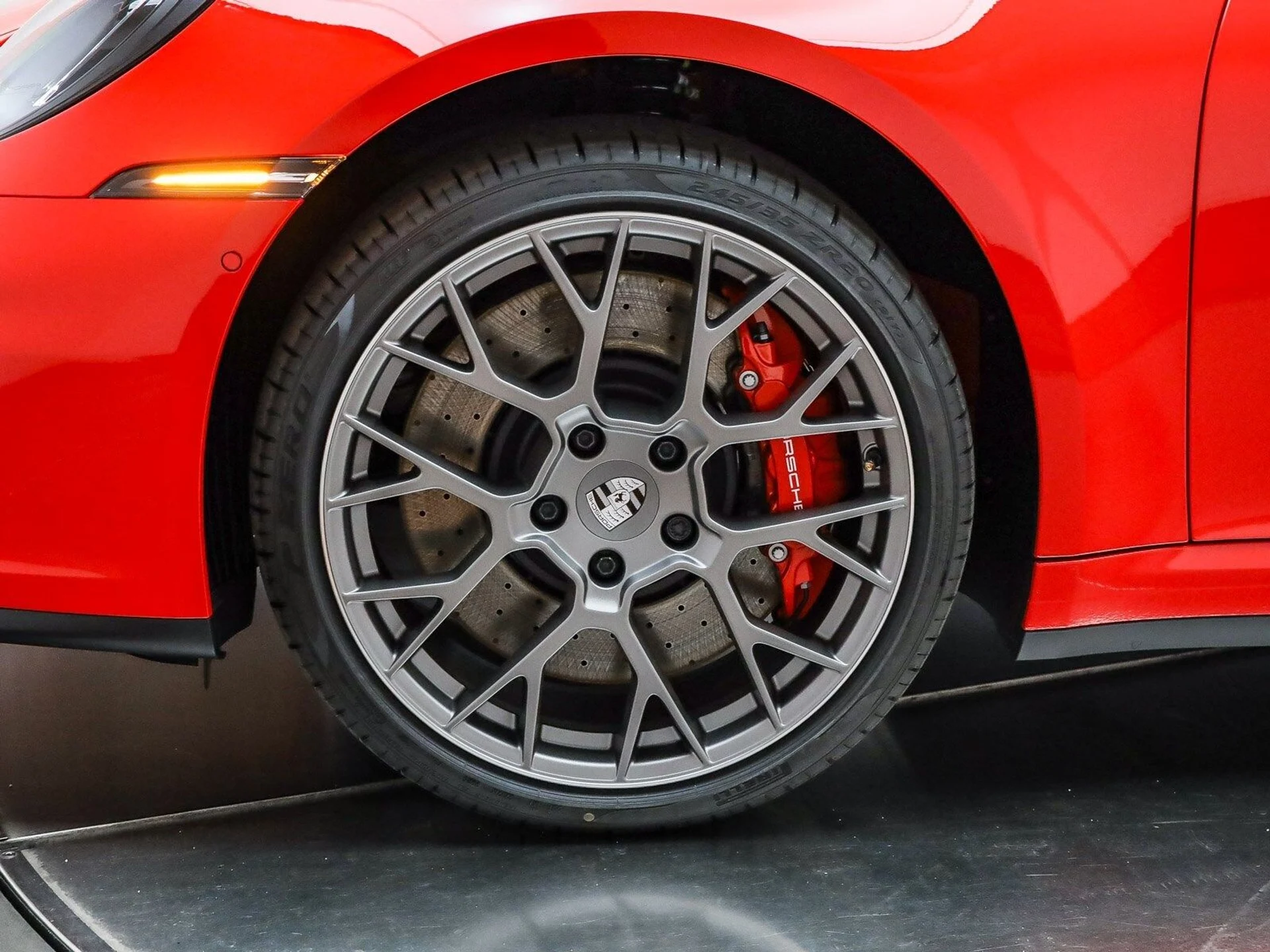 mph009_145299084_2a59ea4cf8b49edce0cc15c6d18bf87fx_bce24d0ada