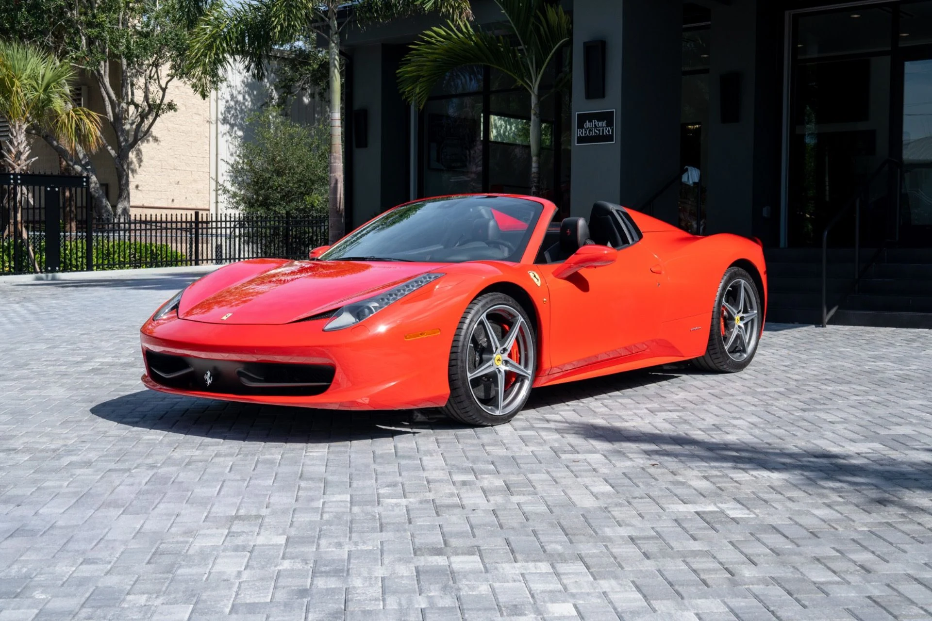 mph009_1455525001_Used_2013_Ferrari_458_Spider_1786379801_3f4ae19e68