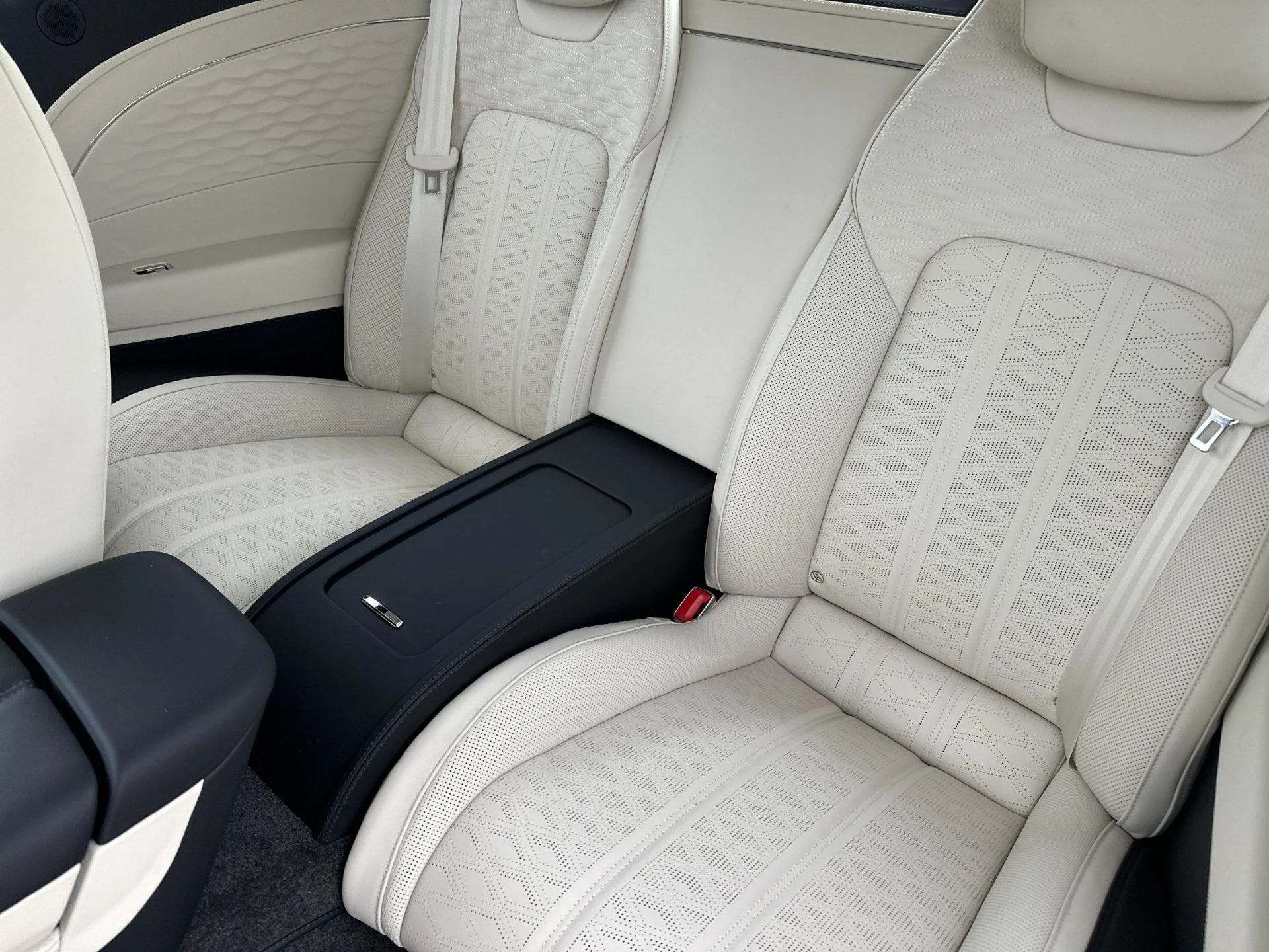 mph009_1470839693_New_2026_Bentley_Continental_GT_Speed_1762941175_d57de13c9d