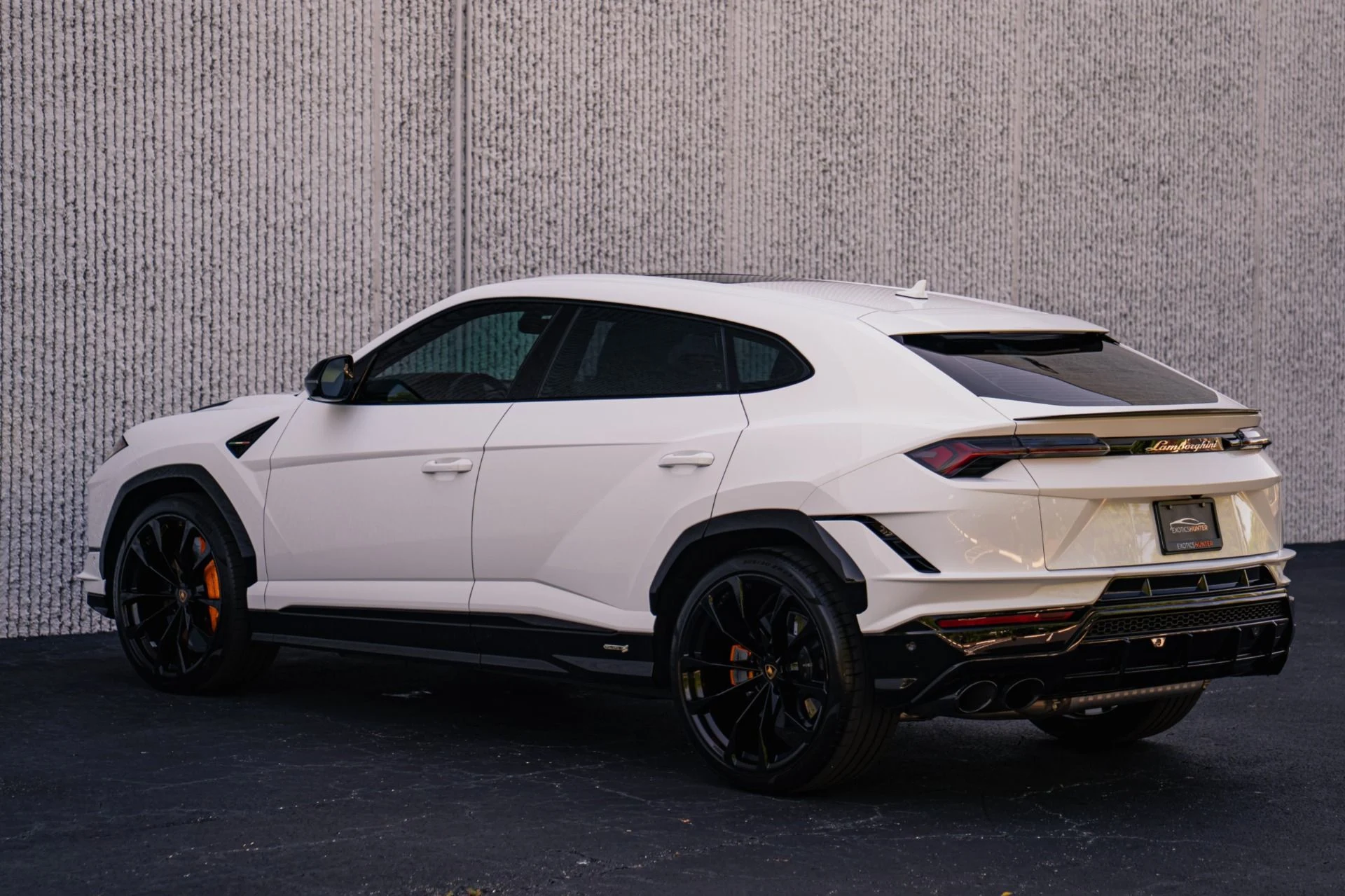 mph009_1475008215_Used_2024_Lamborghini_Urus_S_HUGE_295296_Original_MSRP_Low_Mile_1787089890_6387d697c4