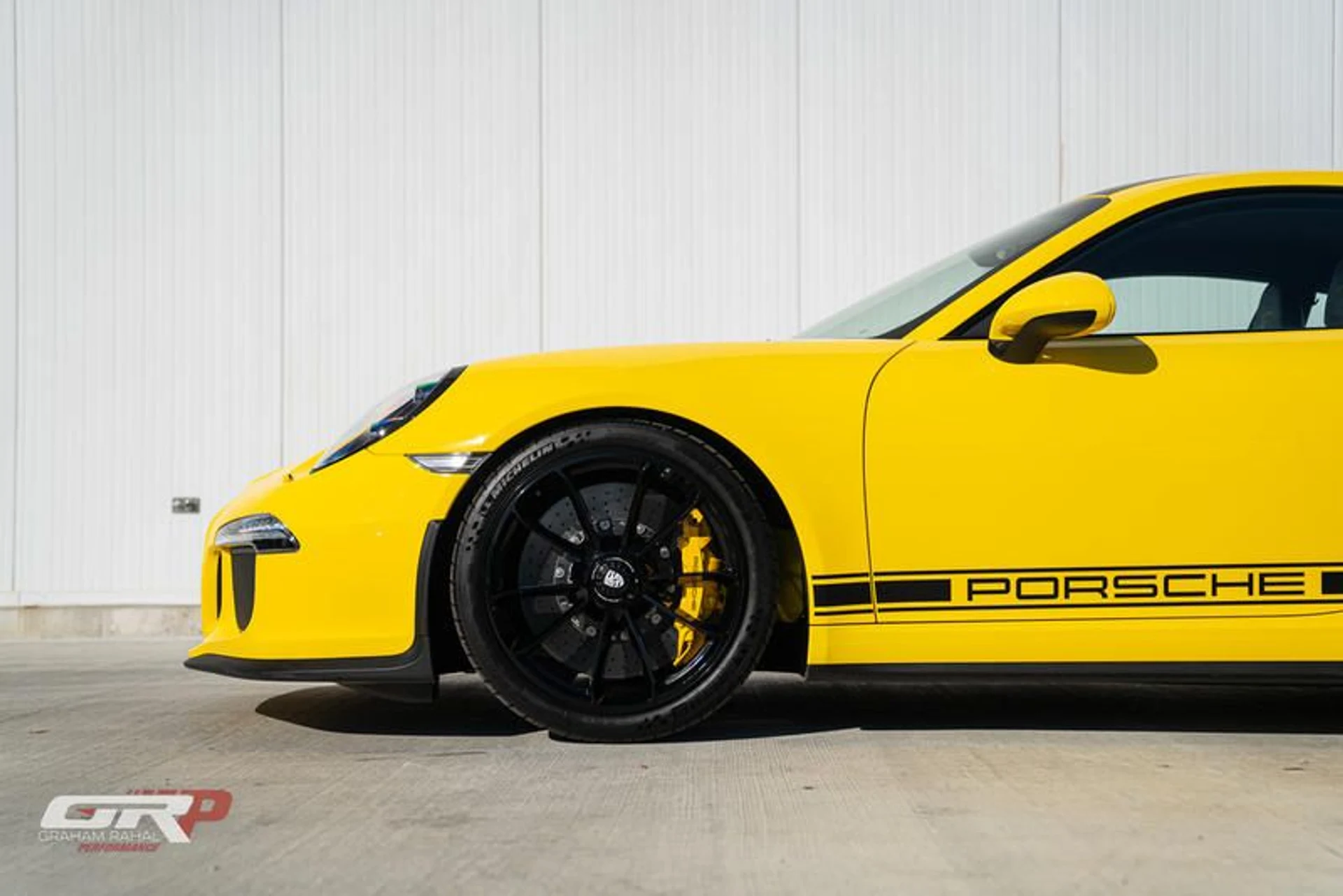 mph009_148305140_F0549_B45_416_A_4793_A7_AF_768_EA_9_CD_4_B5_C_491638fb21