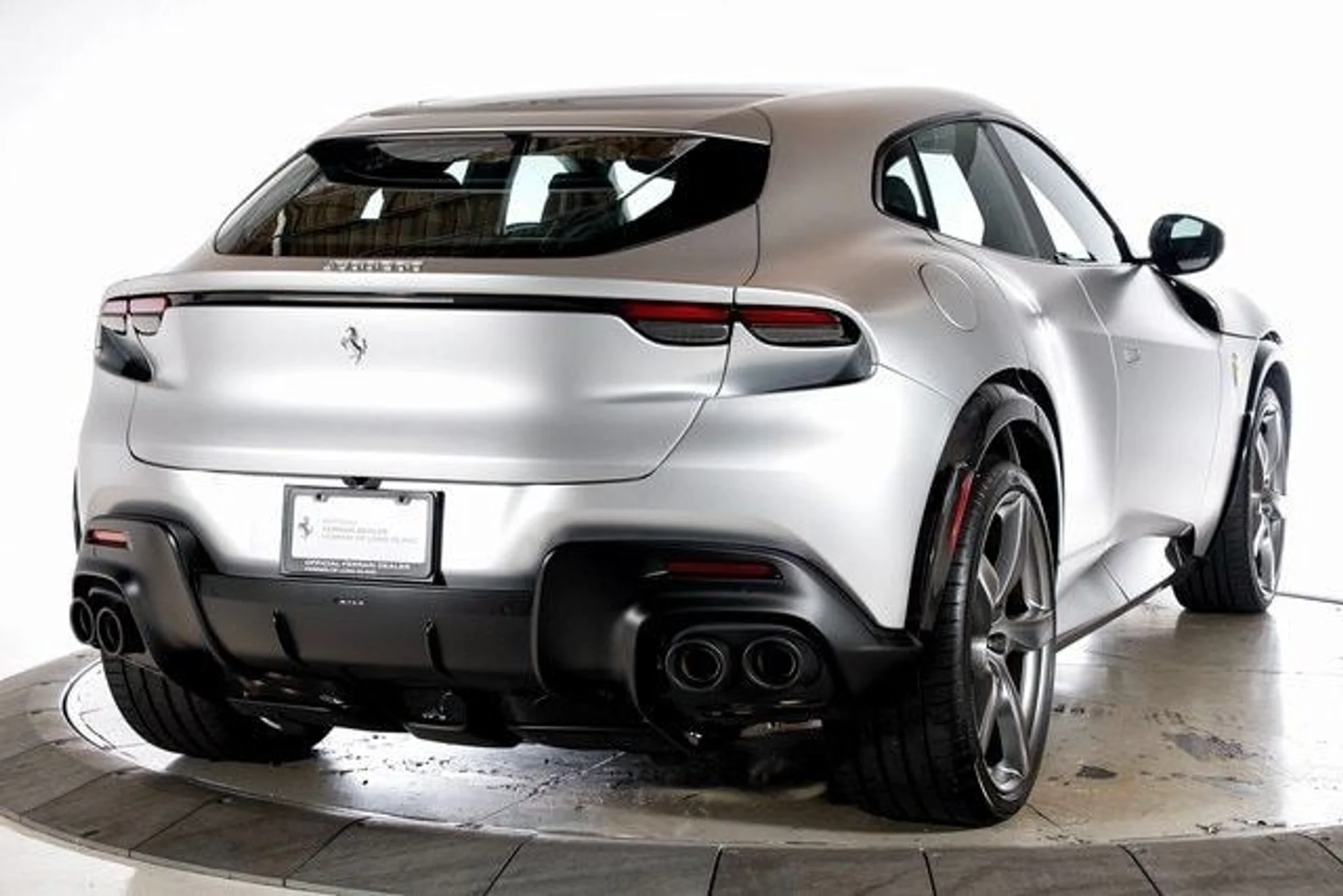 mph009_148352473_cdd17d697908662c9296a1d75d46772dx_cbb6a6d827