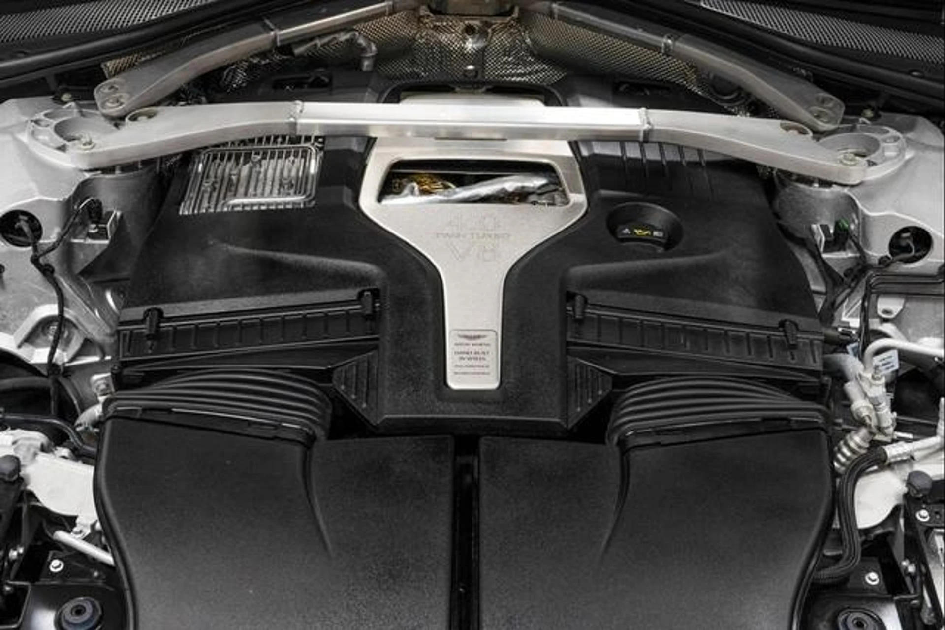 mph009_1488562048_P_Xqr3_Y1iz_K0_Twt_Mjl_Zq_Xhu_A_Mg_HU_98aefdd9d4