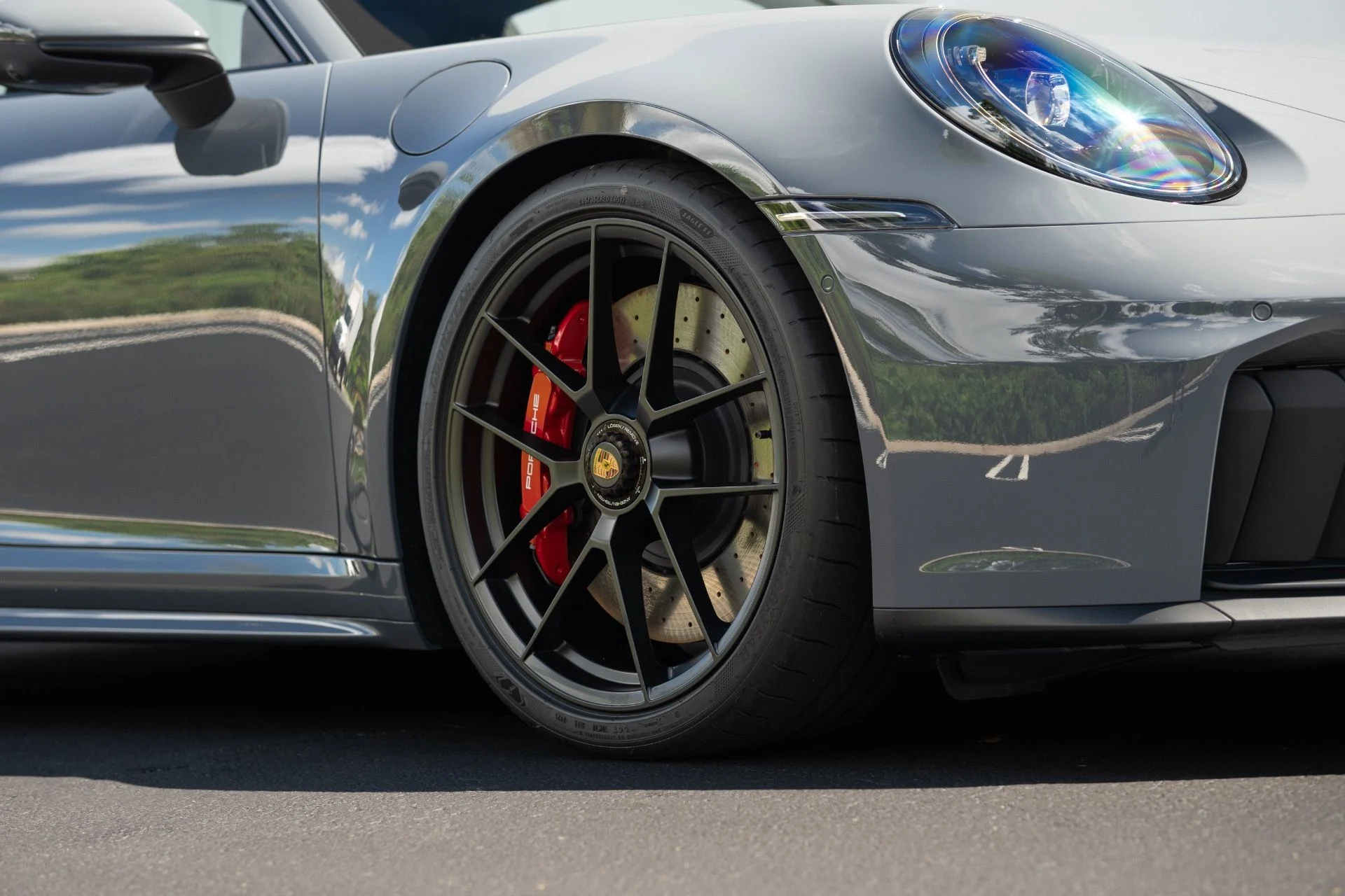 mph009_1506368811_Used_2025_Porsche_911_Carrera_4_GTS_1758912978_ebc2b84902