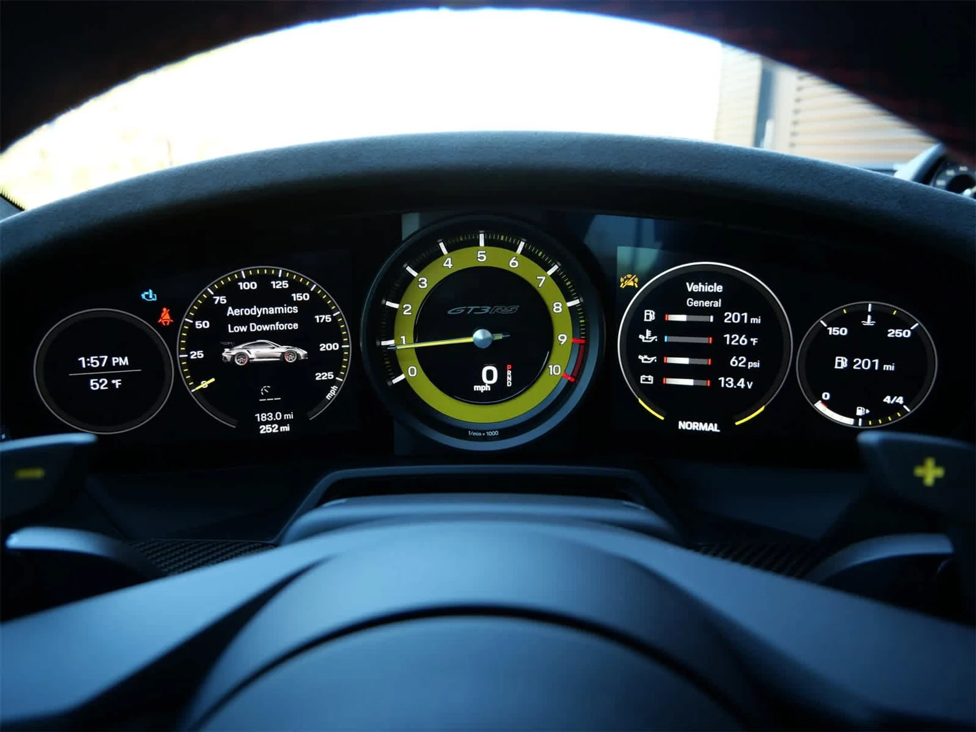 mph009_151436013_52d2be07eff97e19946d455586830455_55082de7ec