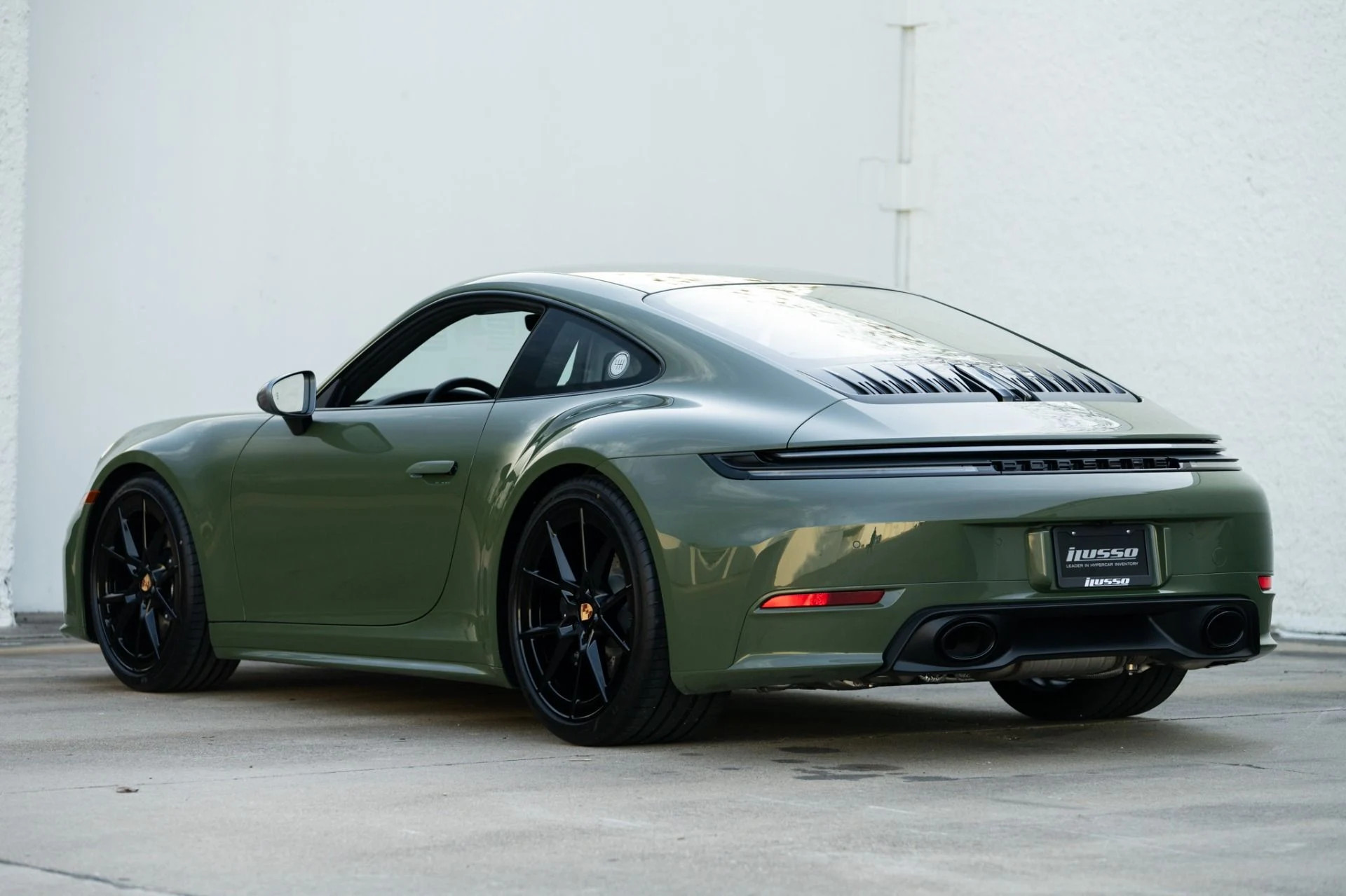 mph009_1521232238_Used_2026_Porsche_911_Carrera_T_Carrera_T_1768421850_c7cea670c8