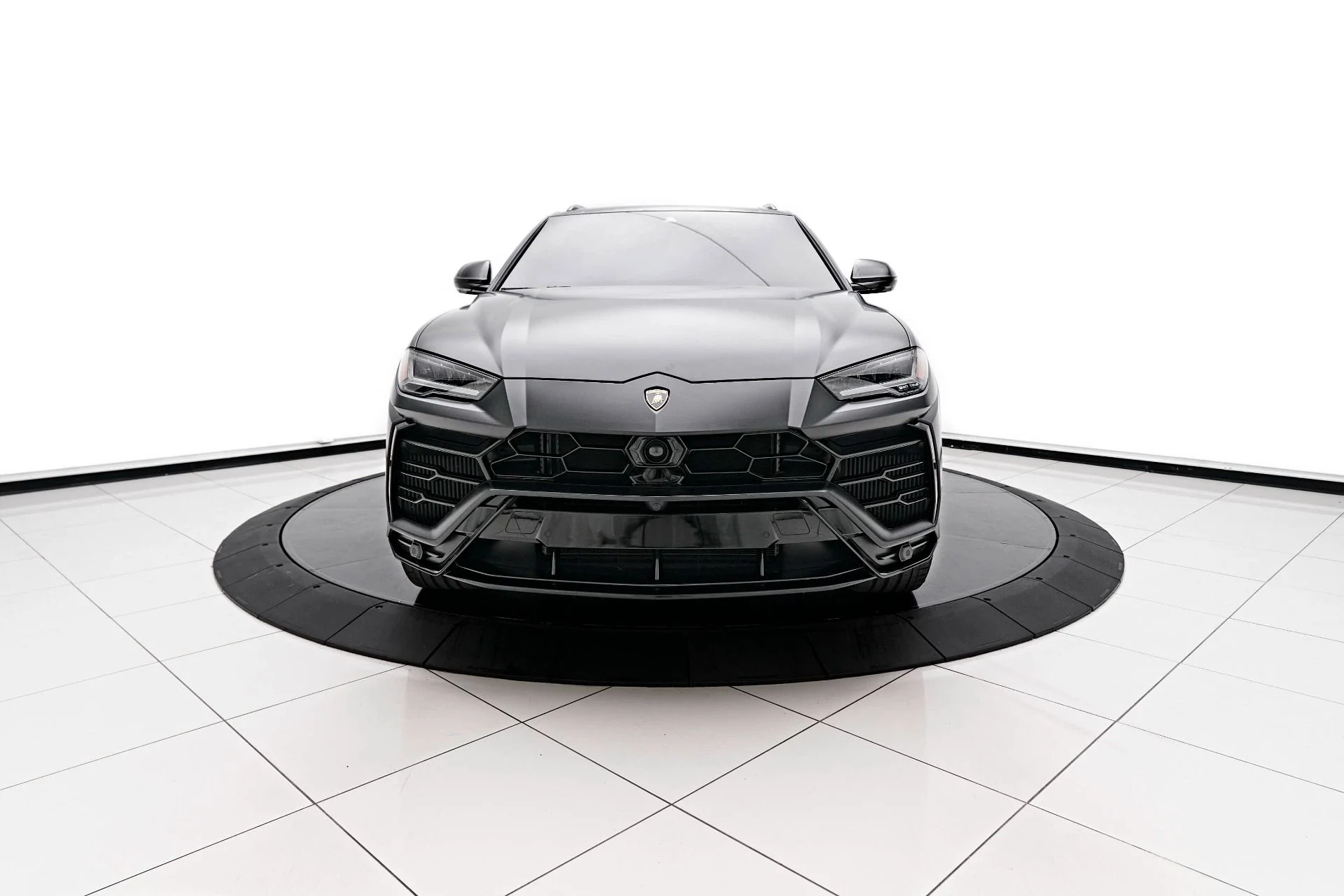 mph009_1528185762_Used_2022_Lamborghini_Urus_1714440387_5f1924910d