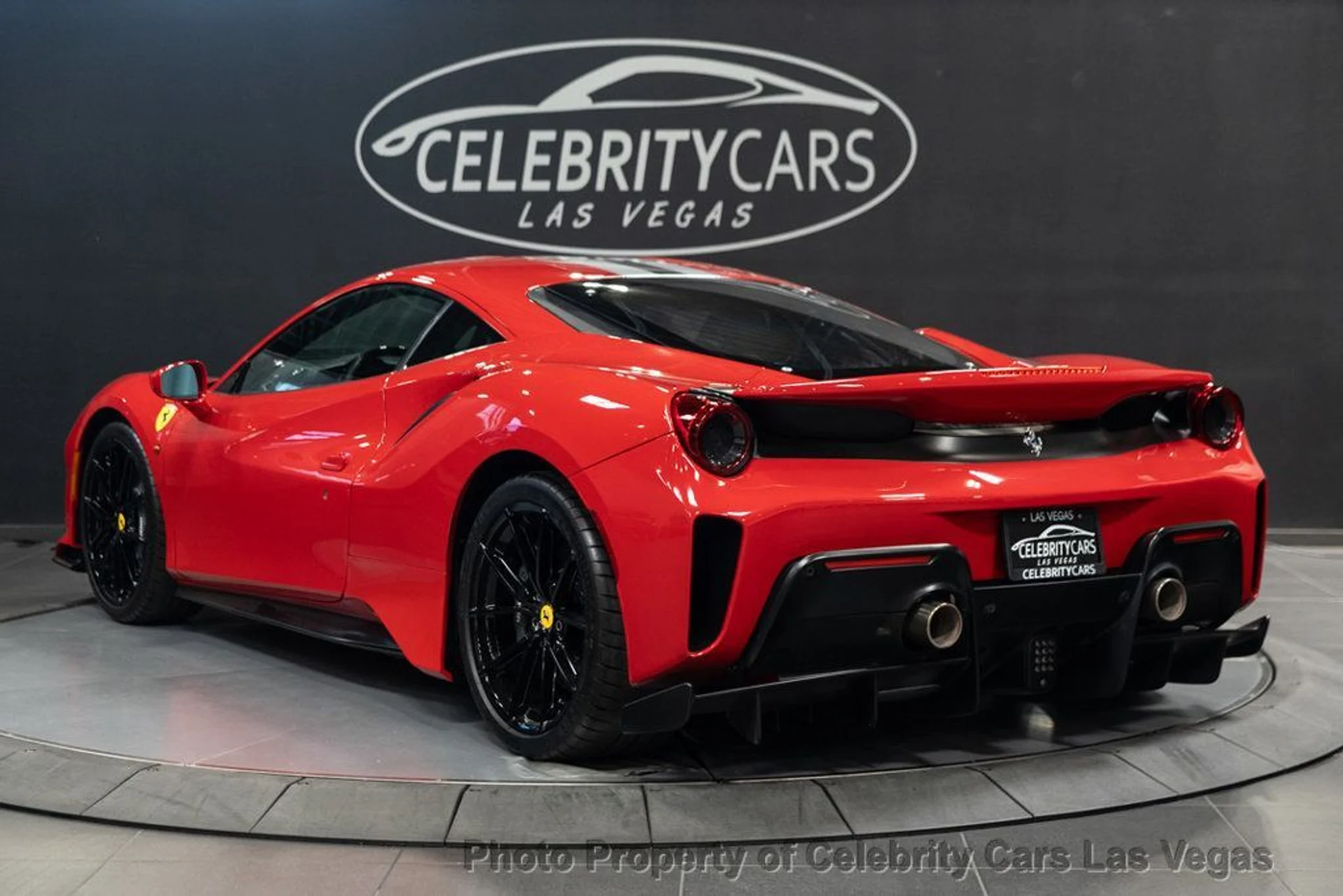 mph009_1528192768_used_2020_ferrari_488_pista_488pista_9707_22881608_10_1024_e3d8890033