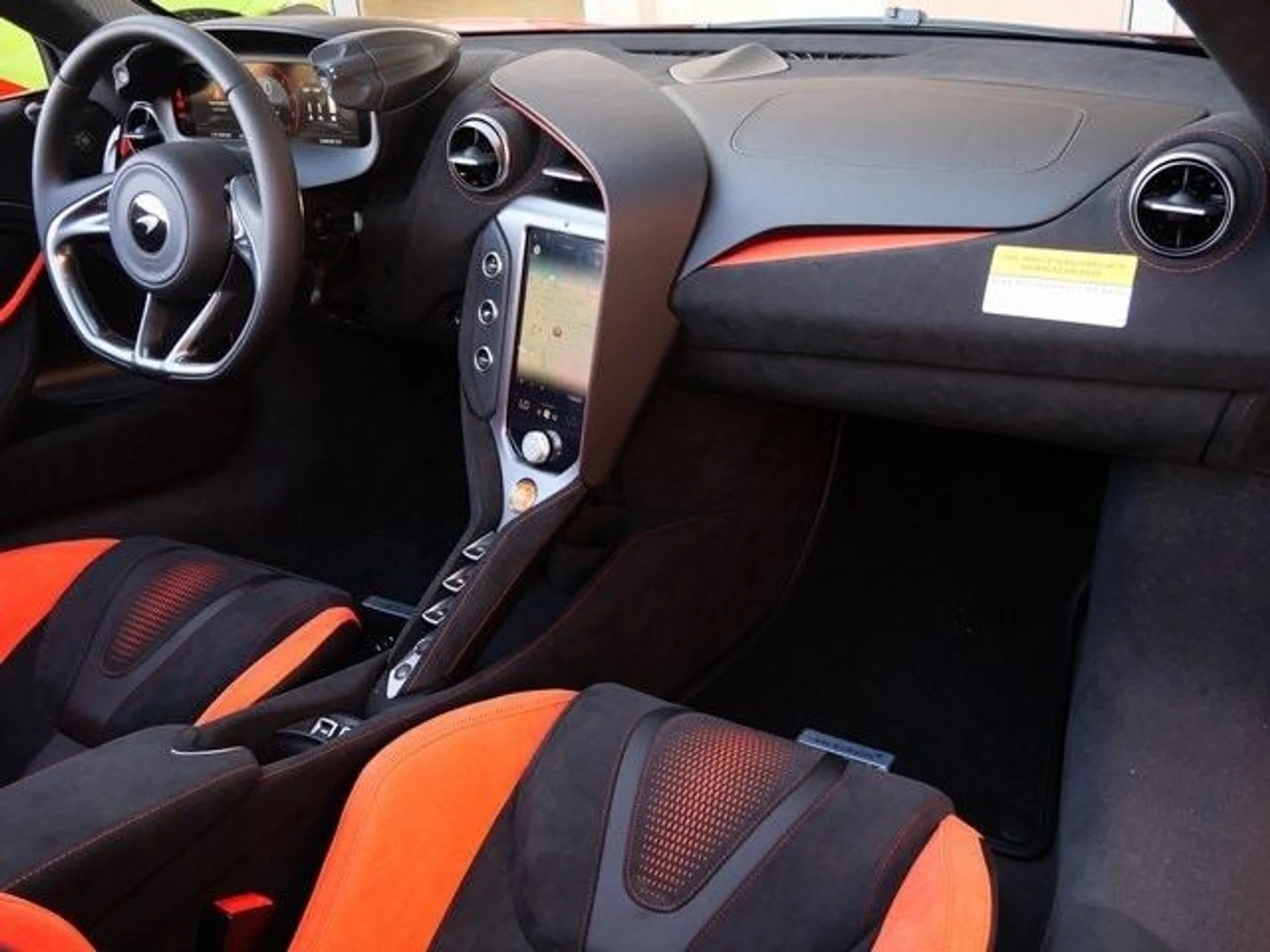 mph009_1528416719_07f0c82815eda19e0b82e67c6edac39ax_5cd2c80faa