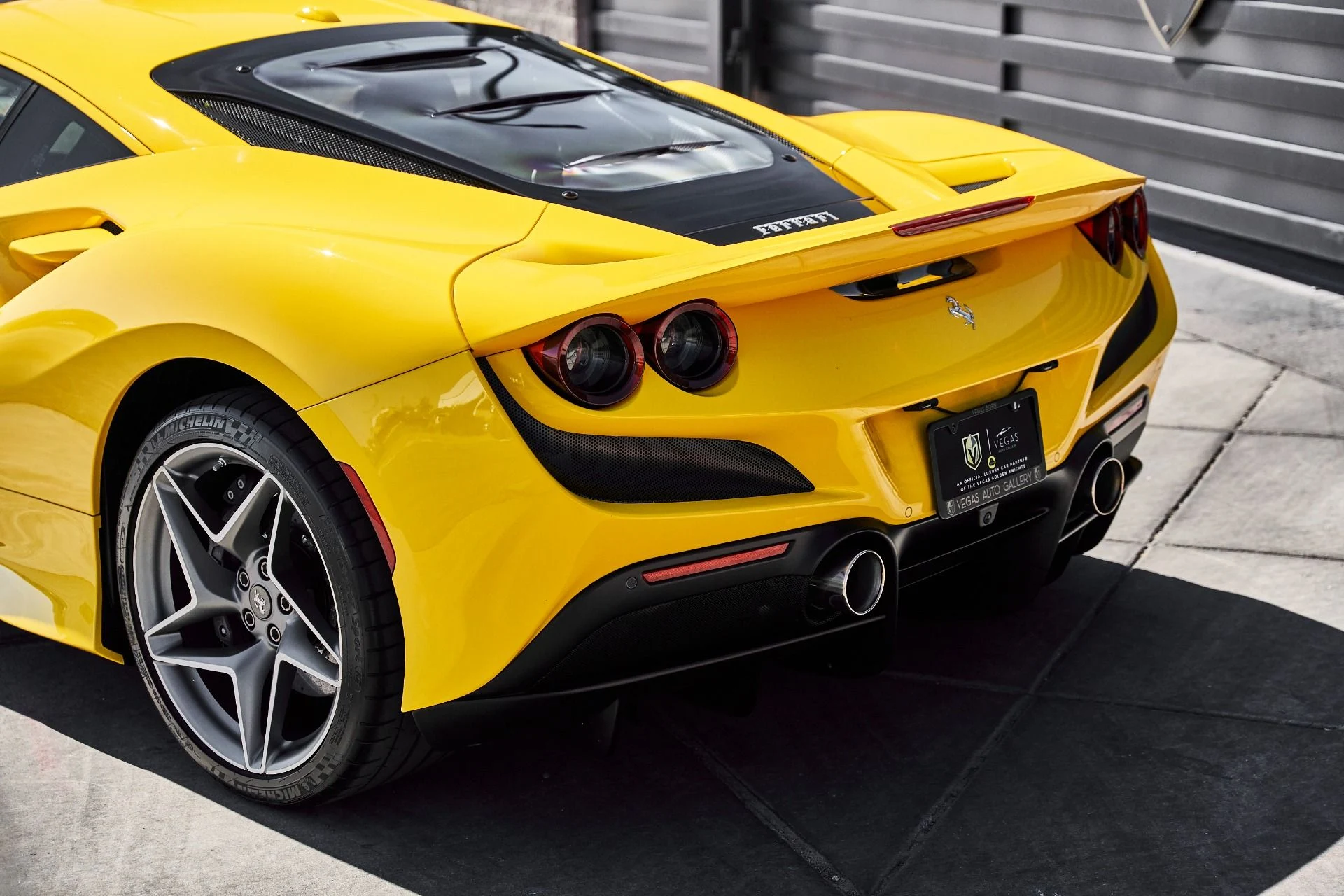 mph009_1528978321_Used_2021_Ferrari_F8_Tributo_Base_1774742983_eb02bc76d3