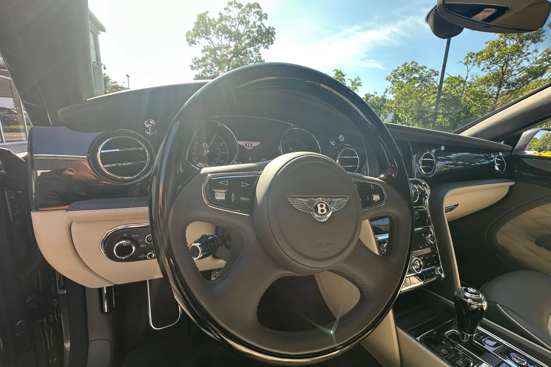 mph009_1533568200_Used_2017_Bentley_Mulsanne_Speed_1786112386_5d513286dd