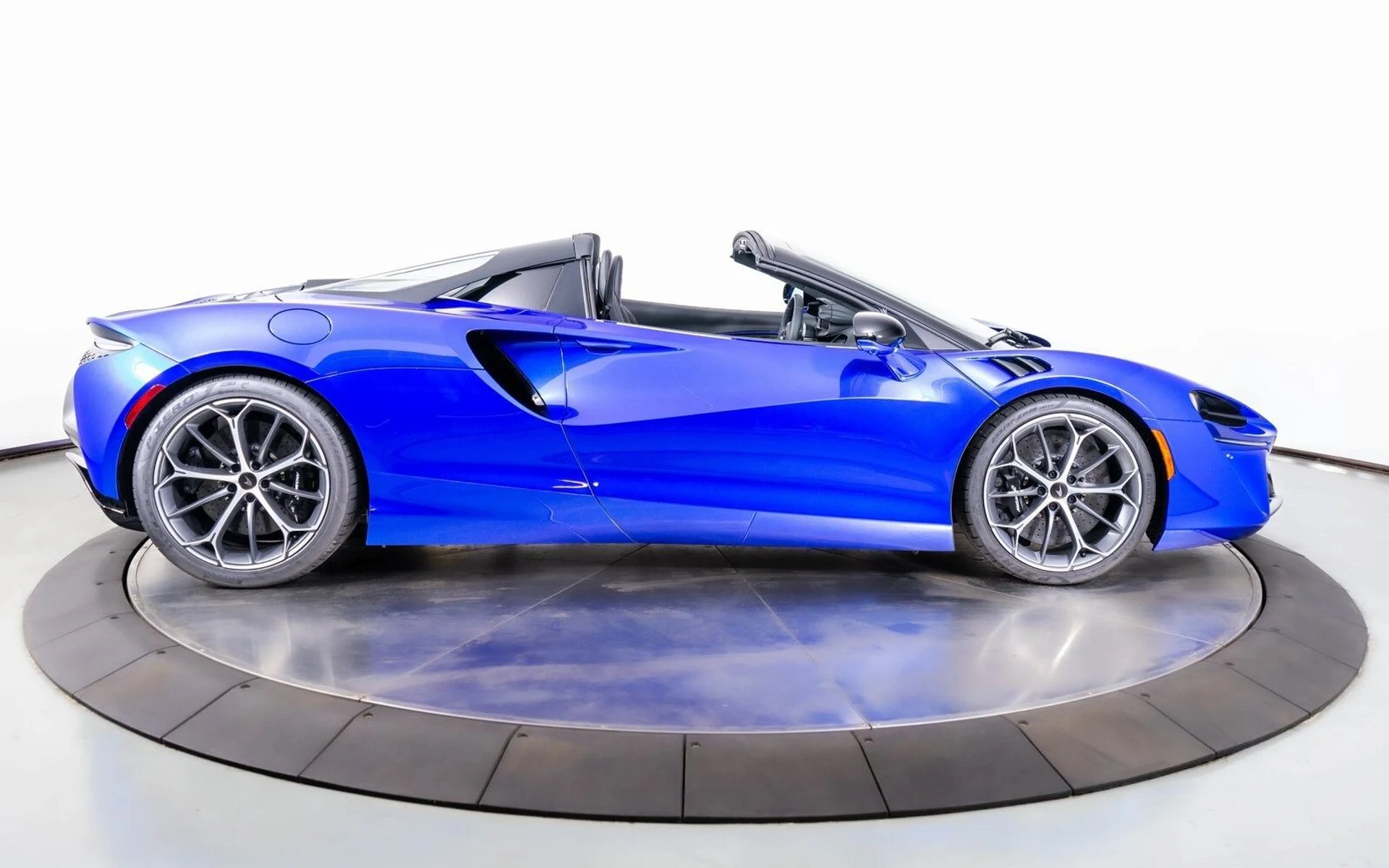 mph009_1534920757_329390c2584cfc2358693859022ff22ax_15aa2c1c2d