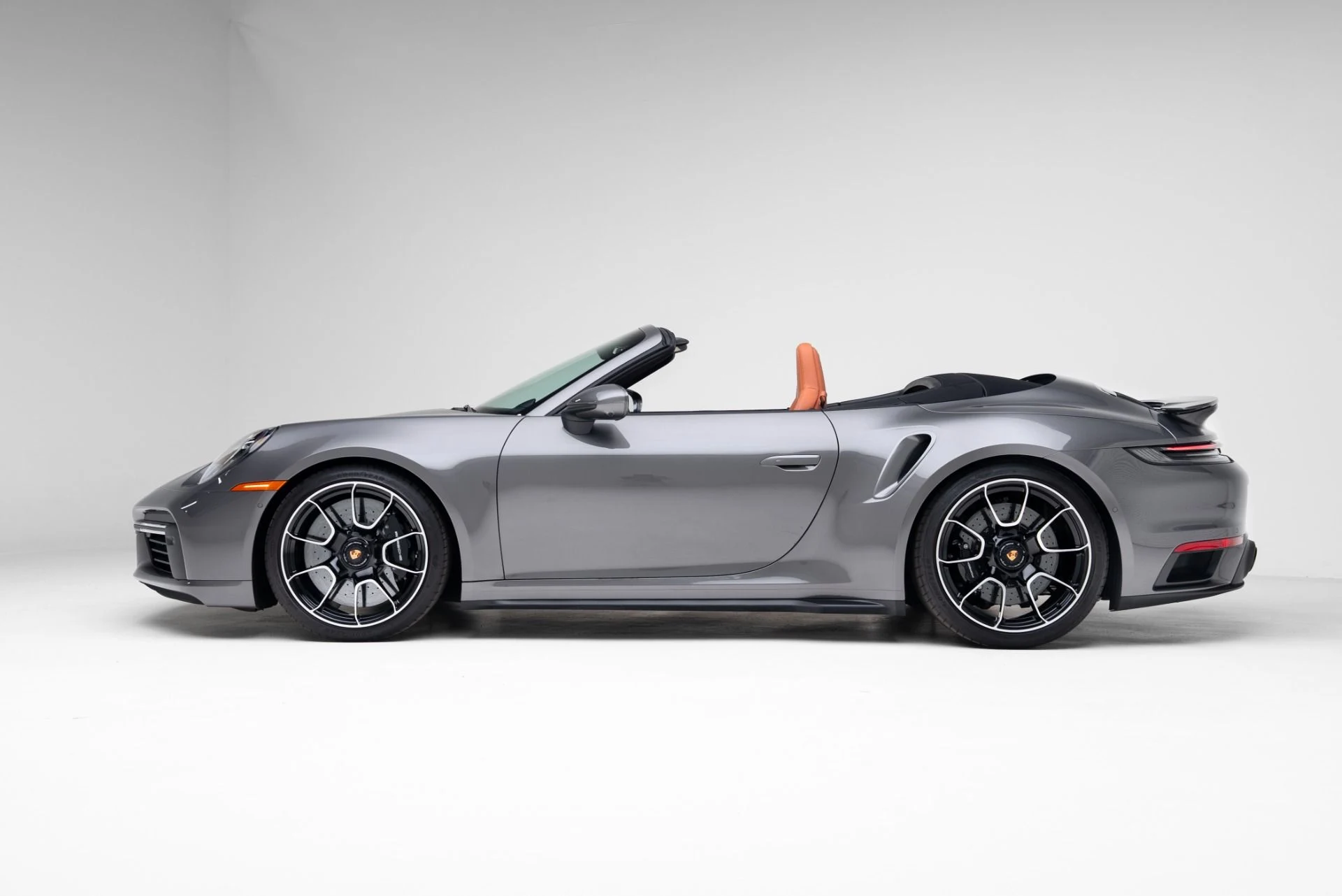 mph009_1537911527_Used_2024_Porsche_911_Turbo_S_1770940586_f945cac6be