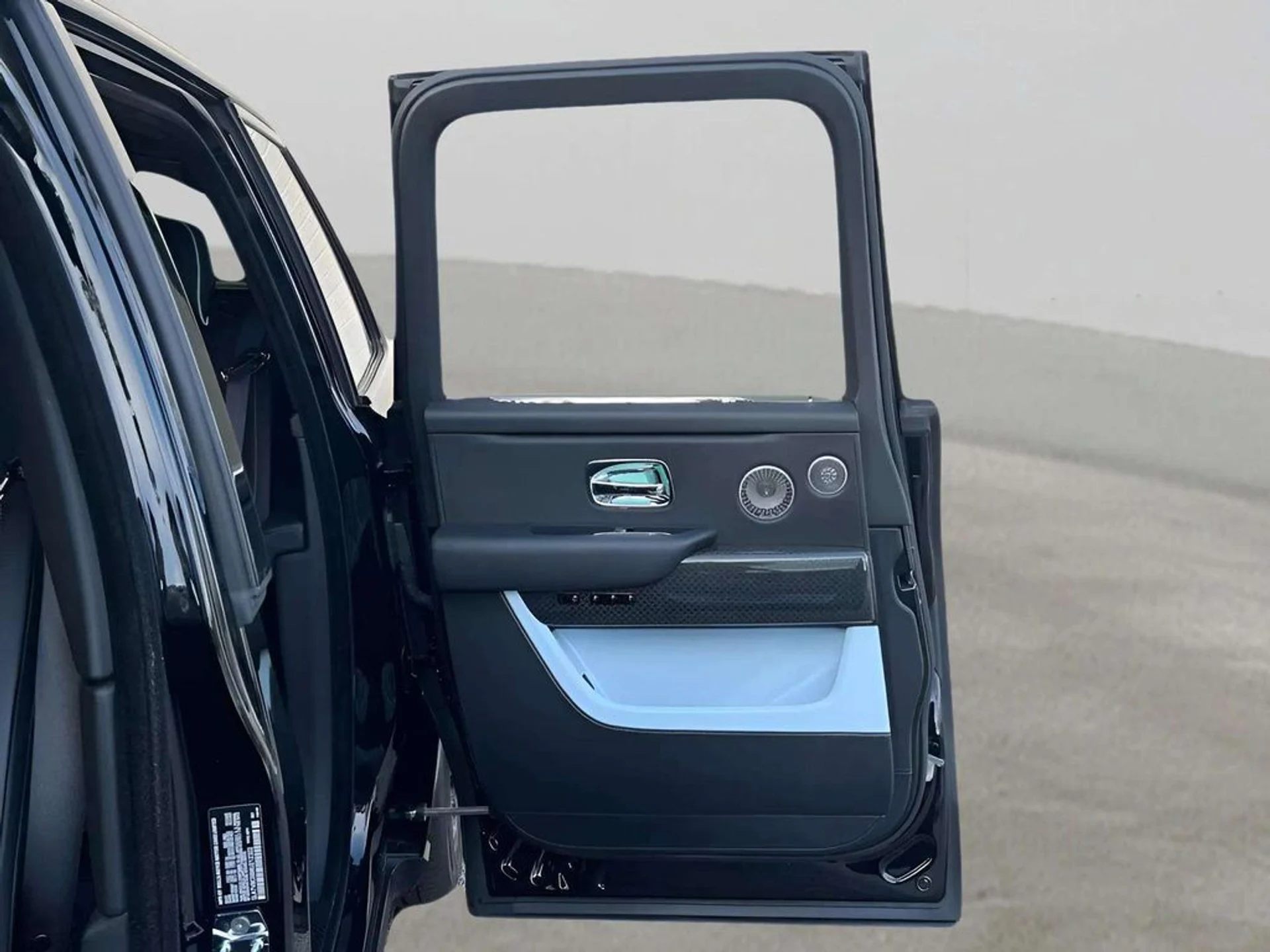 mph009_1543513161_76g1l1ouwangpqzuahiecttisuu4_ab13745210