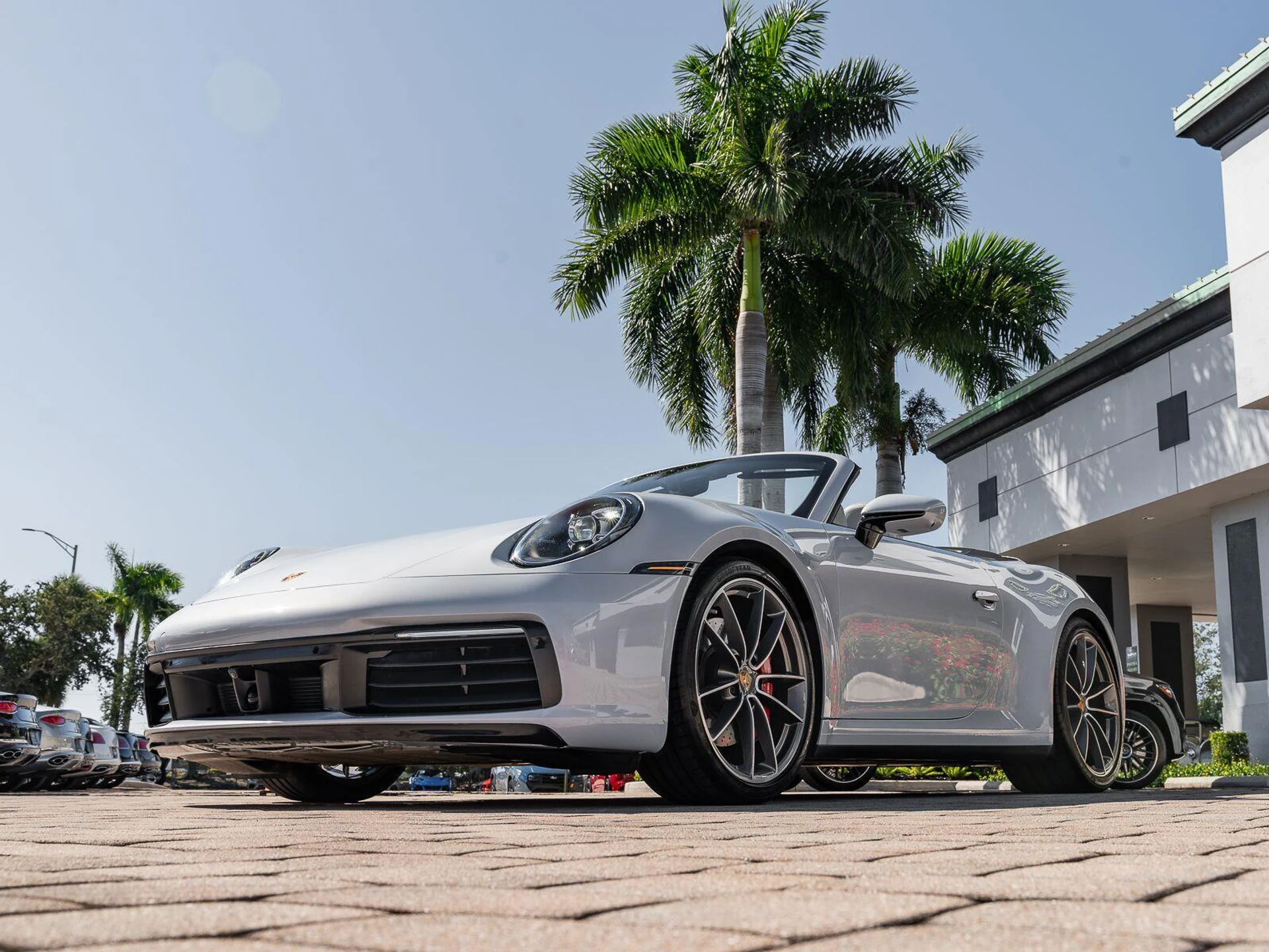 mph009_1551547293_Used_2024_Porsche_911_Carrera_4_S_1792609675_3e87fef733