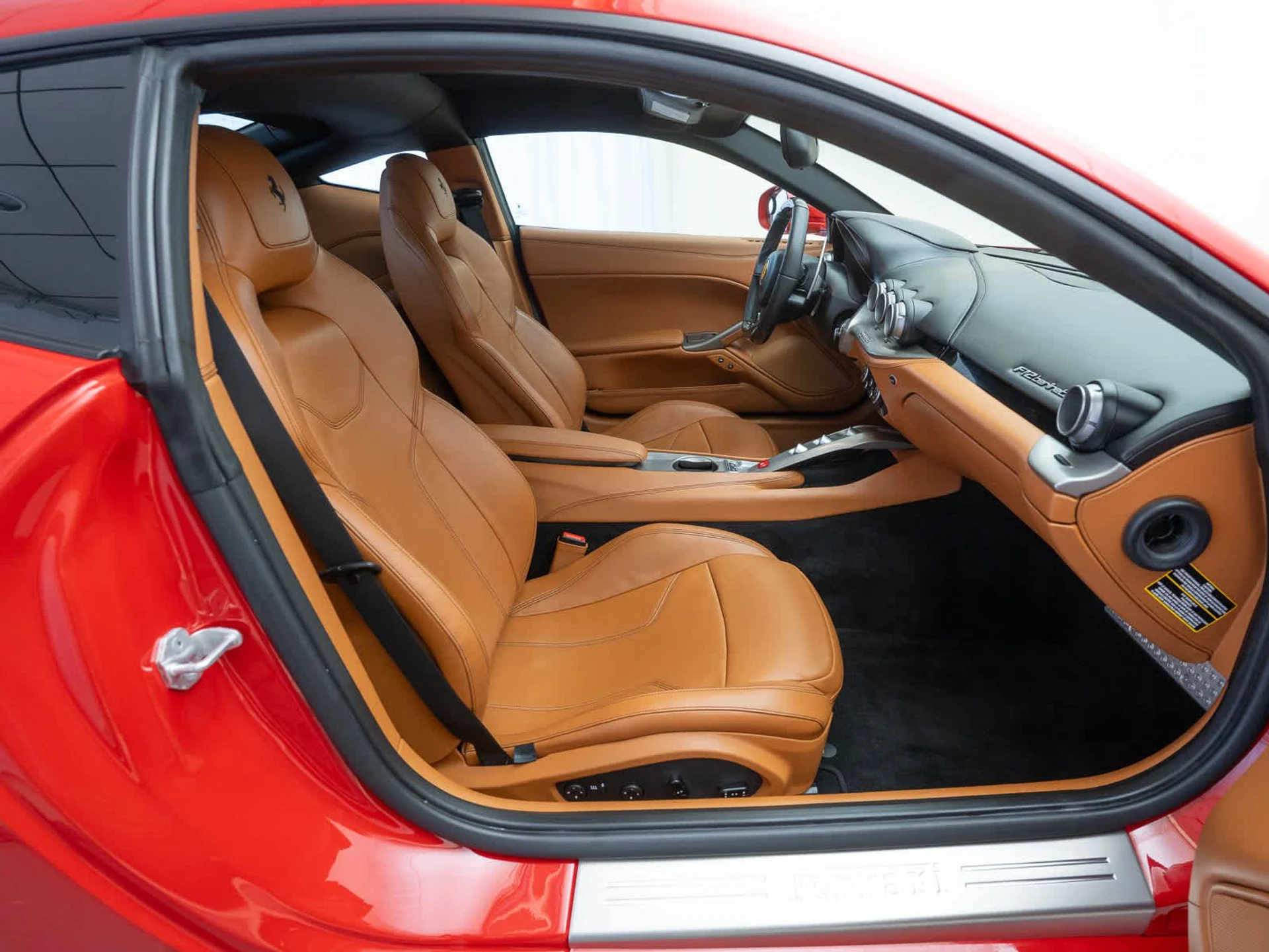 mph009_1555032374_01411b51b0aa2c25fc74a82bf202cccbx_0756341f19