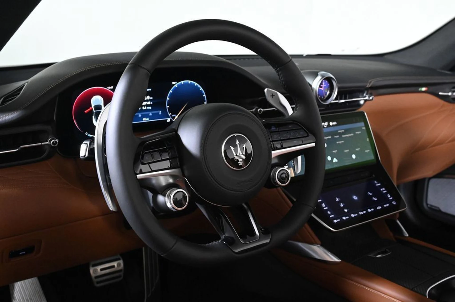 mph009_1556129413_new_2026_maserati_grancabrio_convertible_11350_23008816_10_1024_bd9f2e9cf0
