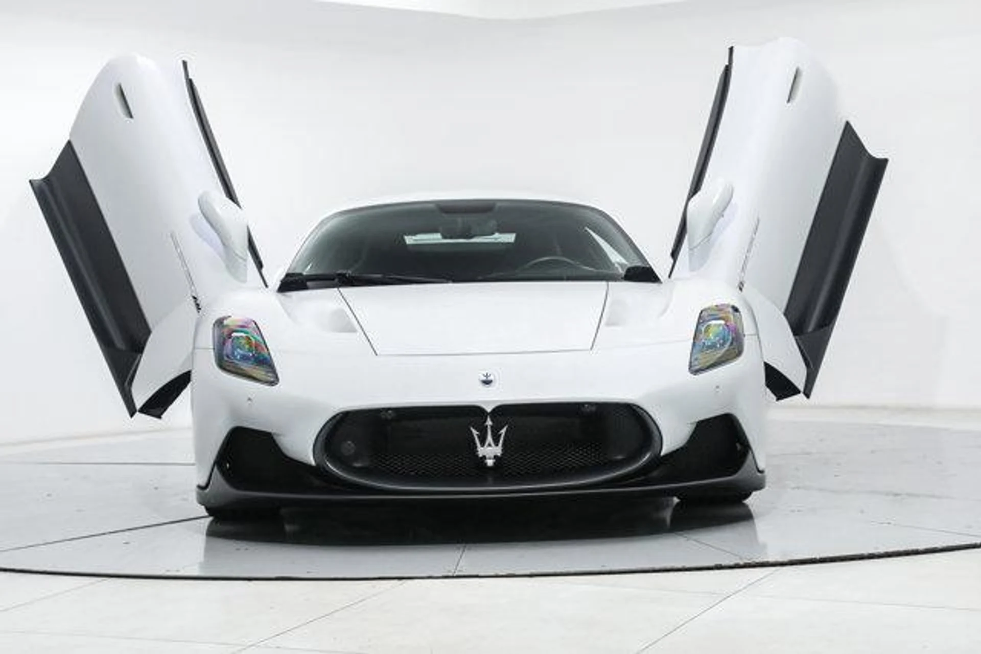 mph009_1560163291_he_IN_TJY_Pzv_YUQZG_6_ME_2g_Jo_Js_Y_fb389f9bdb