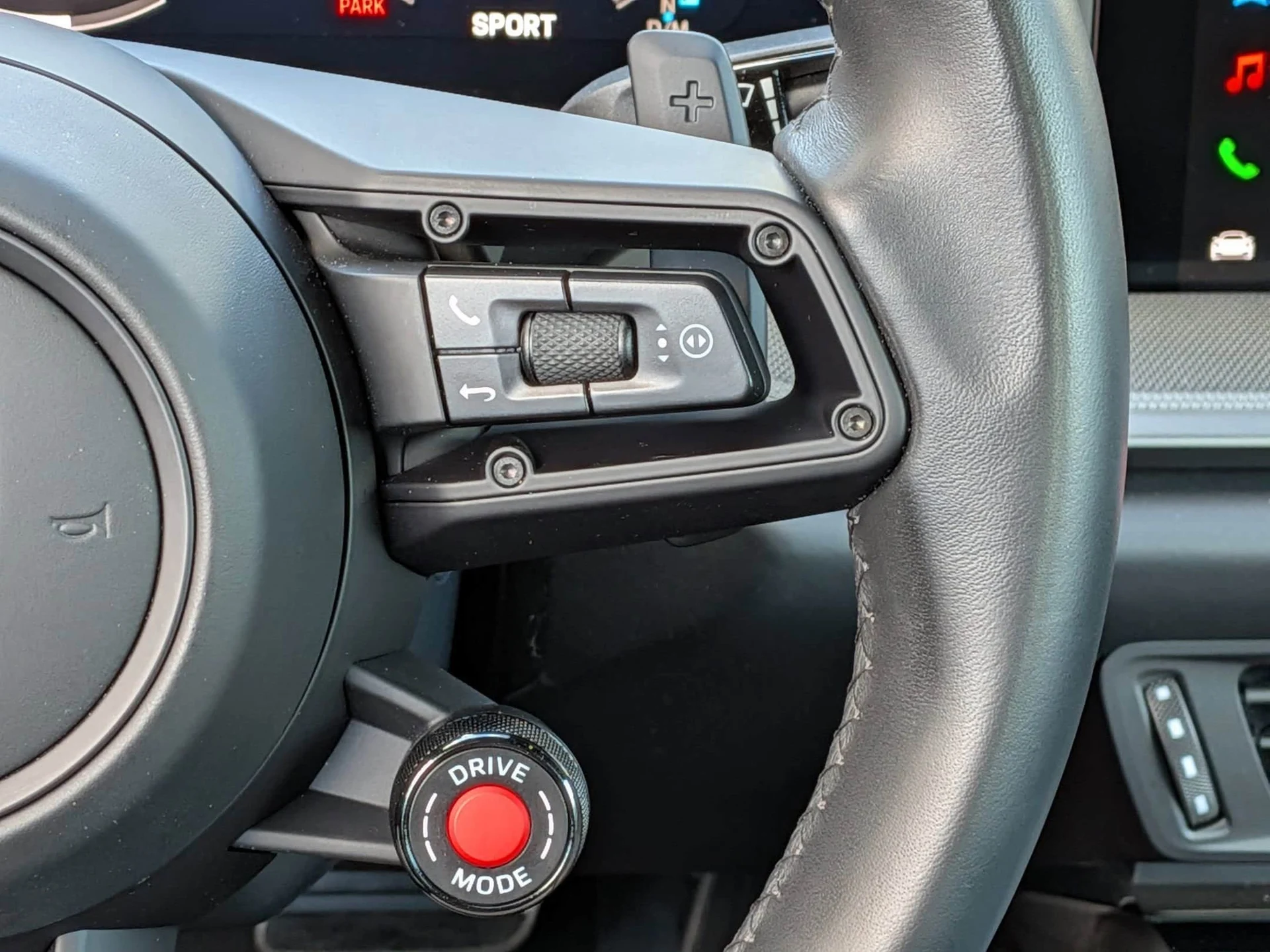 mph009_1563430698_b43e825901b04b8c3c4be9a40eb4dbd7x_4a0dc1ee46