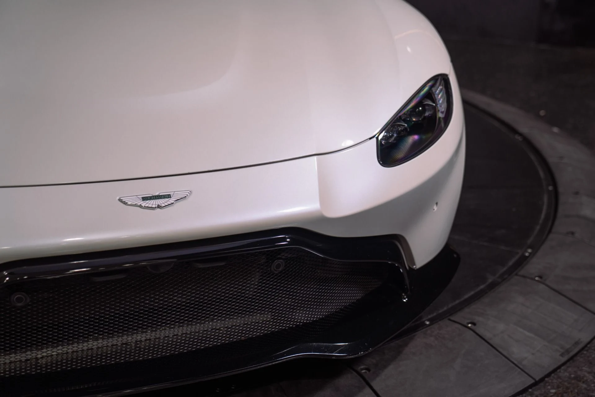 mph009_1564182840_Used_2019_Aston_Martin_Vantage_1792797785_b3c98c274c