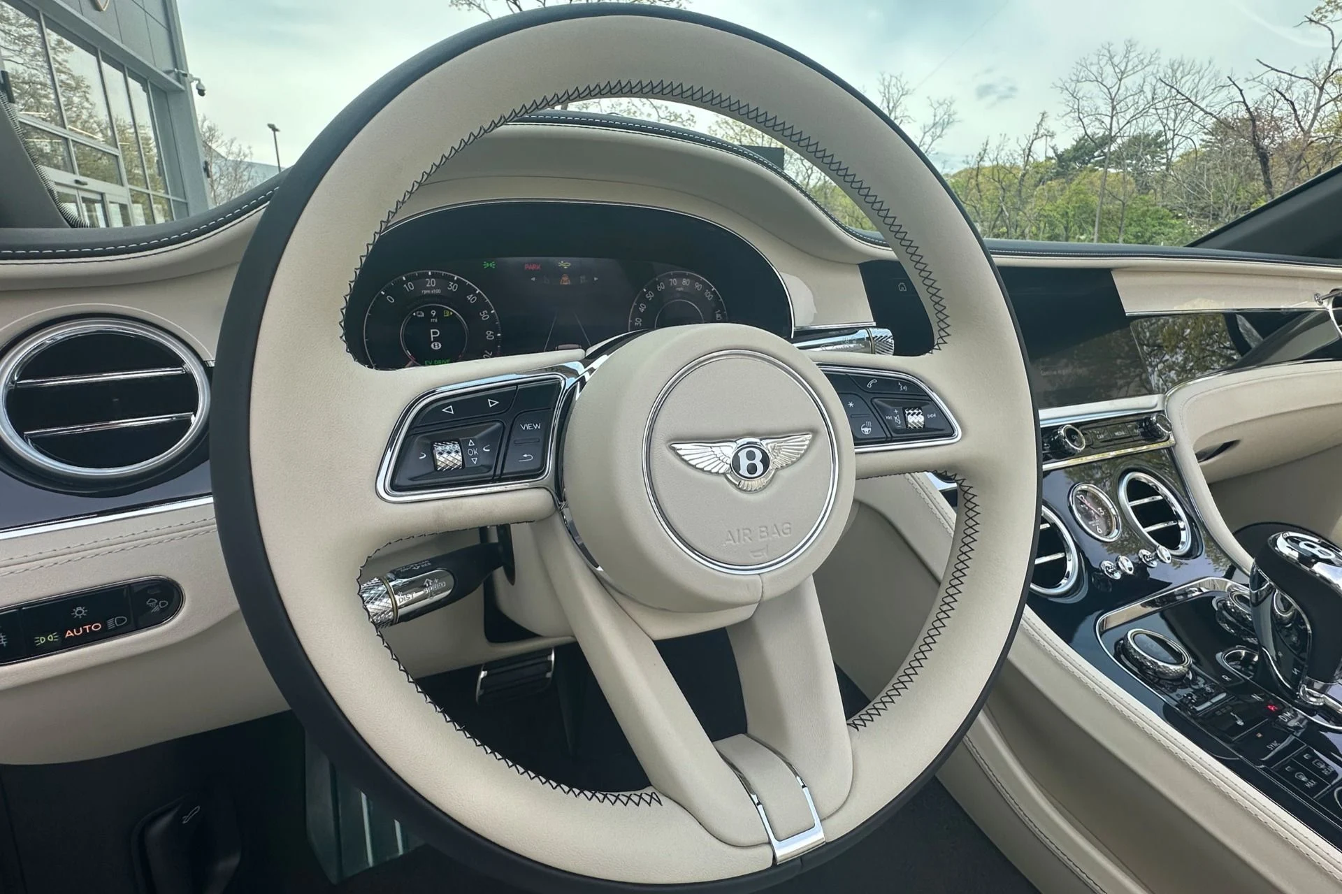 mph009_1567093489_Used_2026_Bentley_Continental_GT_GTC_1784733700_51feb3bceb