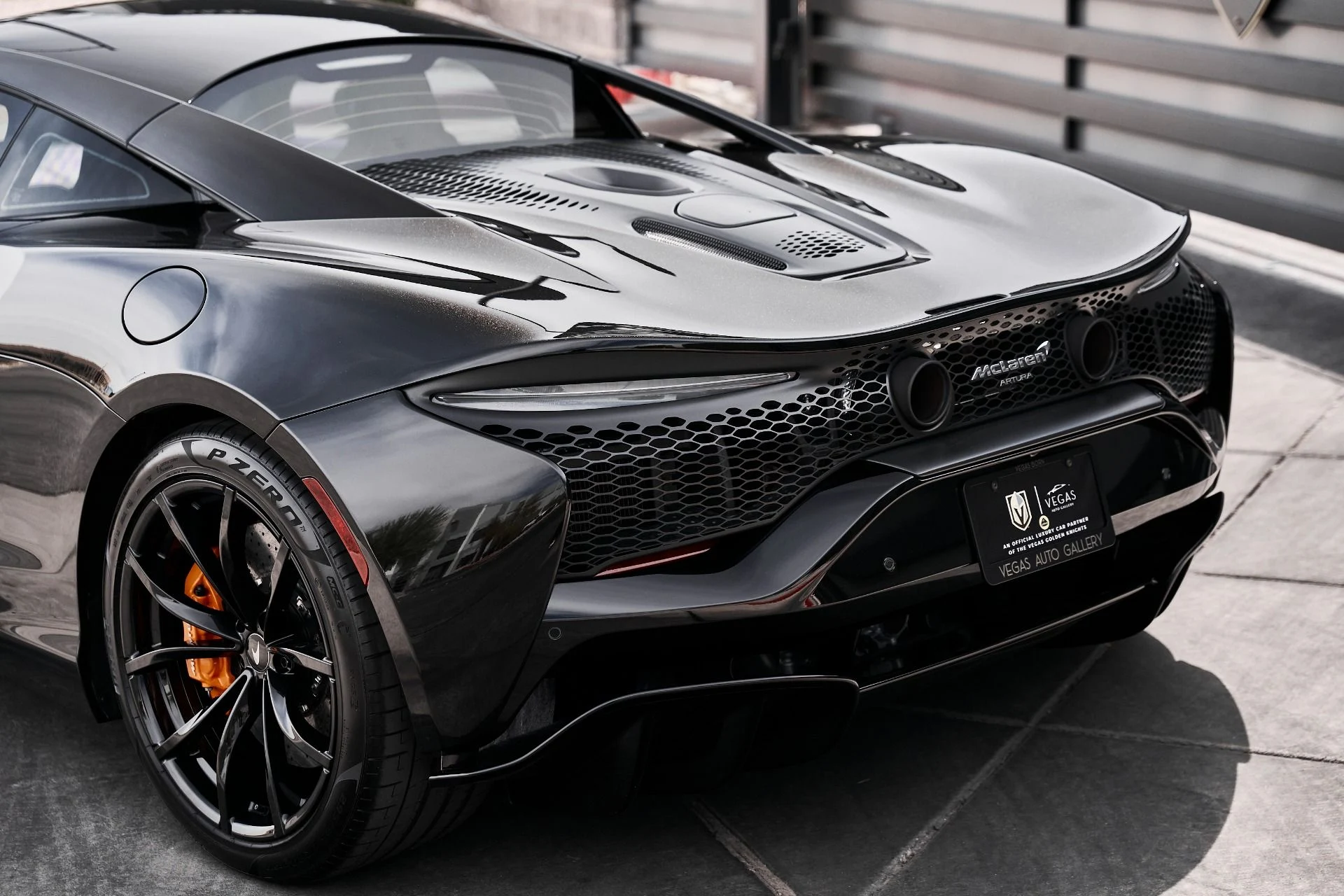 mph009_1568307725_Used_2024_Mc_Laren_Artura_1775583295_7e861ba48a