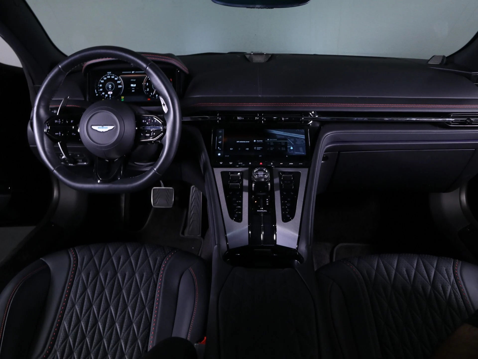 mph009_1568885011_Used_2024_Aston_Martin_DB_12_1758483136_b1d5b09830