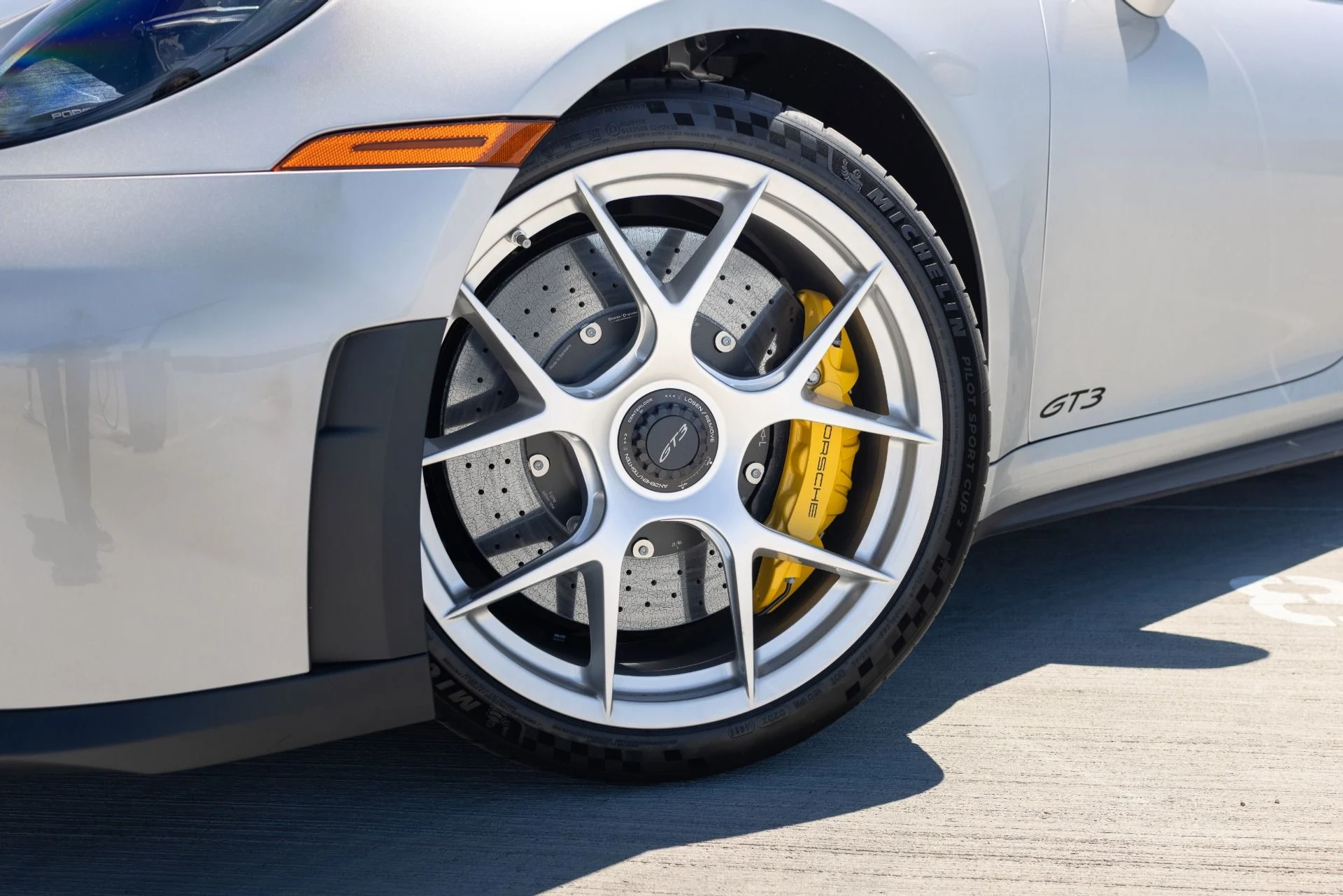 mph009_1572553069_Used_2026_Porsche_911_GT_3_1782859004_f4abd351d7