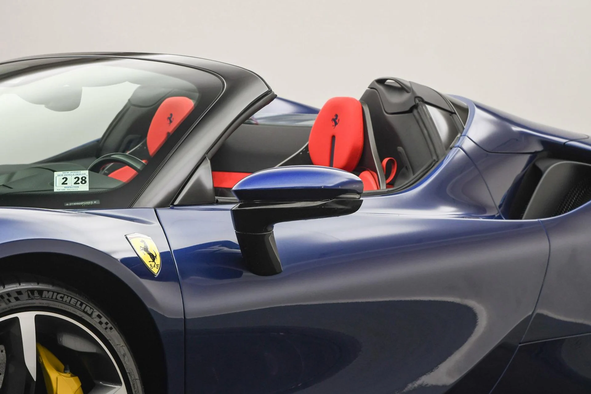 mph009_1576487445_Used_2023_Ferrari_SF_90_Spider_1740041869_1cd07b1dc7