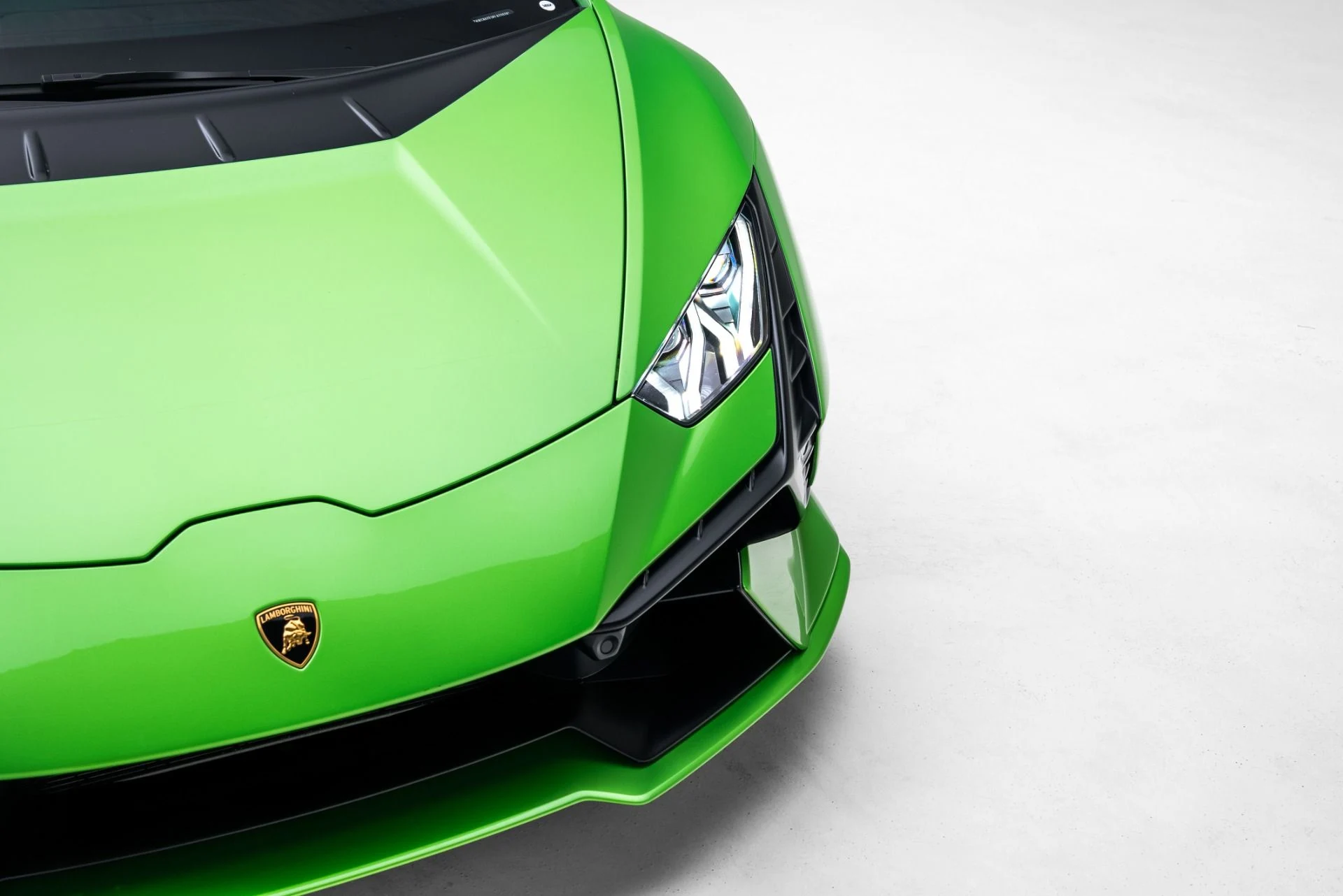 mph009_1585759280_Used_2023_Lamborghini_Huracan_Tecnica_1775770975_0ebdea3682